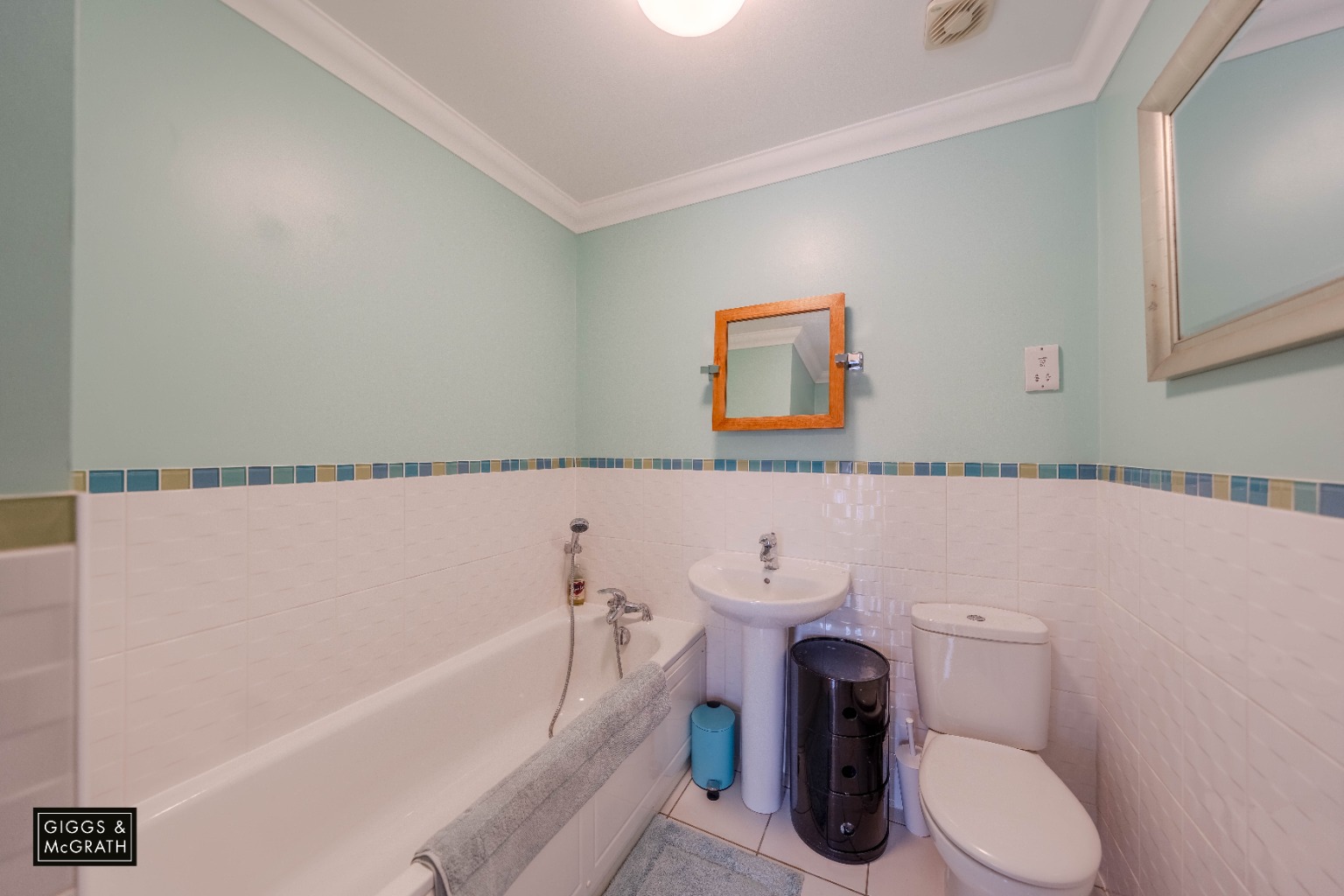 4 bed end of terrace house for sale in South Park Drive, Cambridge  - Property Image 17