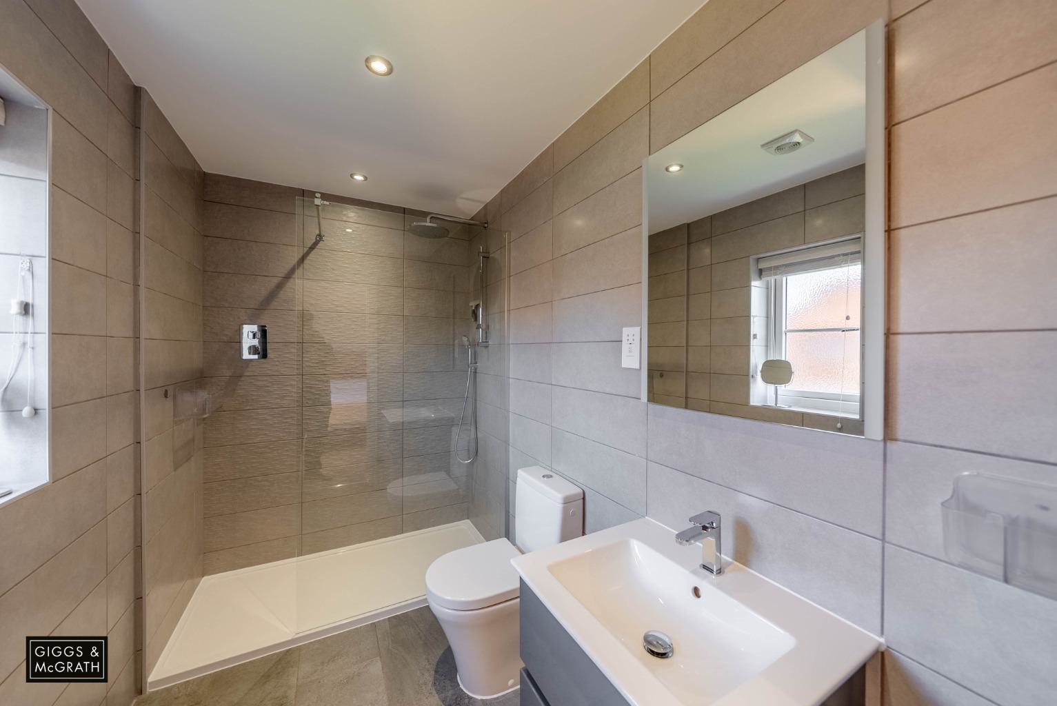 4 bed detached house for sale in Edith Coote Drive, Huntingdon  - Property Image 10