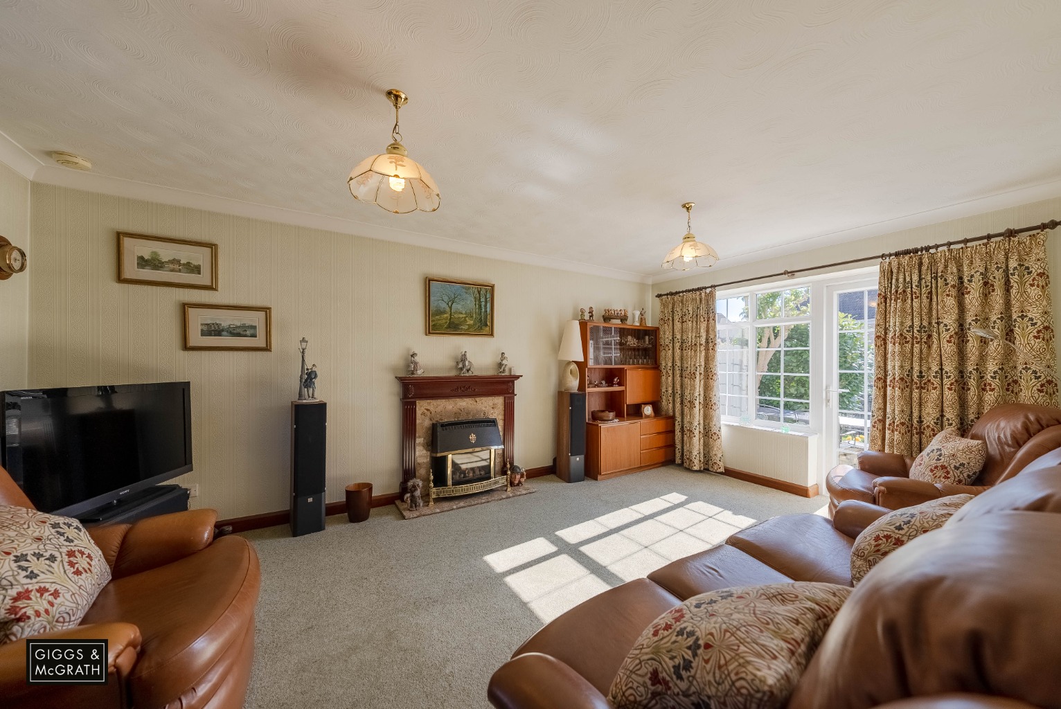4 bed detached house for sale in Norfolk Road, St. Ives  - Property Image 2