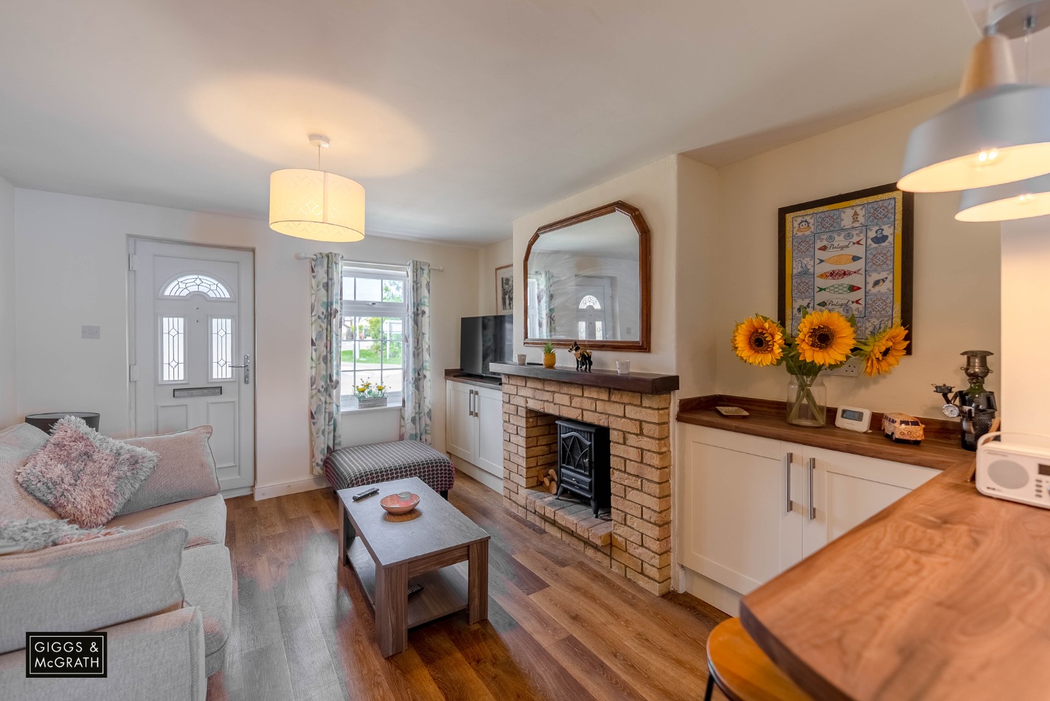 2 bed terraced house for sale in Mill Green, Huntingdon  - Property Image 6