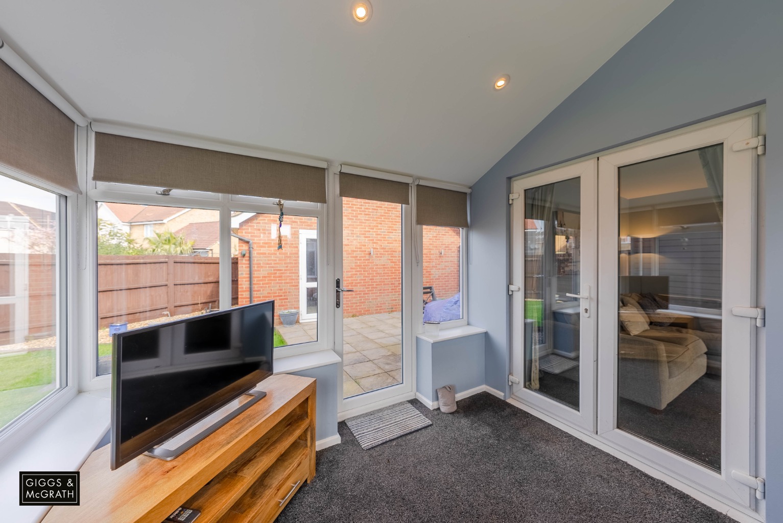 3 bed detached house for sale in Summer's Hill Drive, Cambridge  - Property Image 8