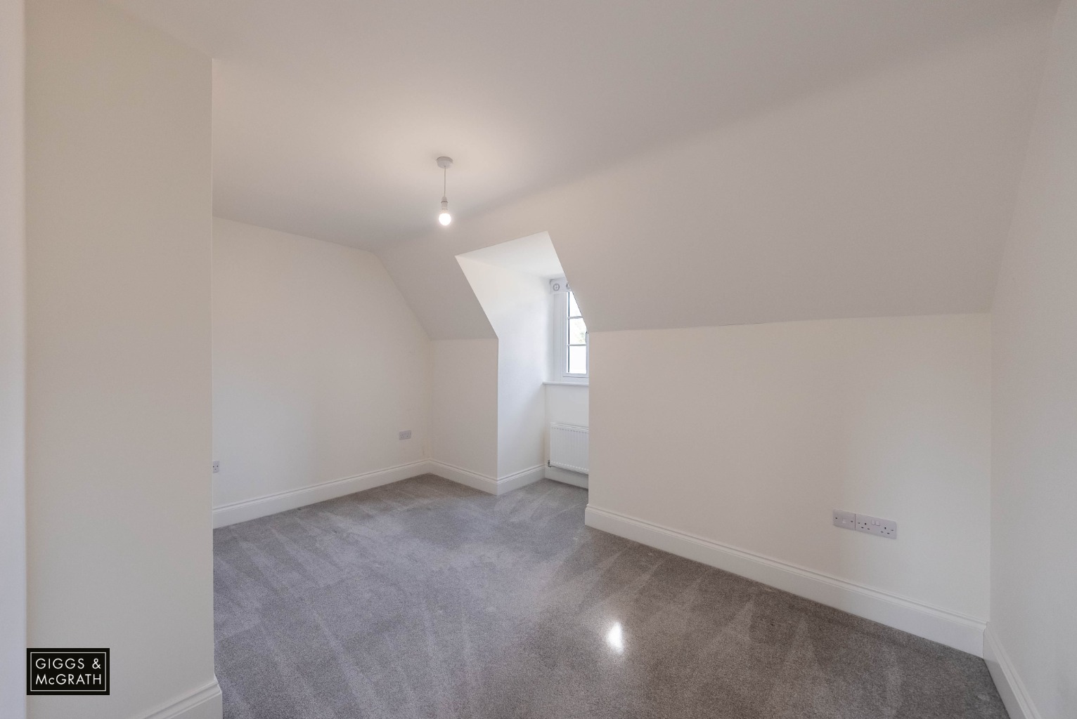 3 bed terraced house for sale in The Green, Huntingdon 13