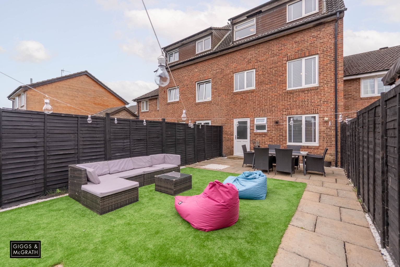 4 bed town house for sale in Homestead, Huntingdon  - Property Image 15