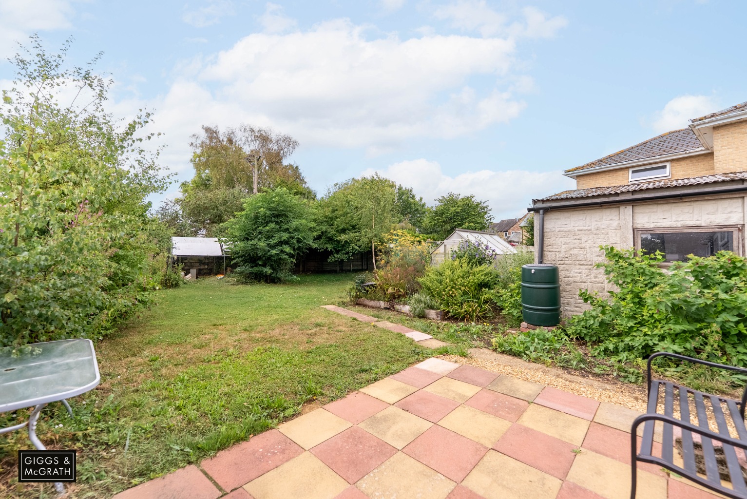 3 bed semi-detached house for sale in Fen Road, Huntingdon  - Property Image 2