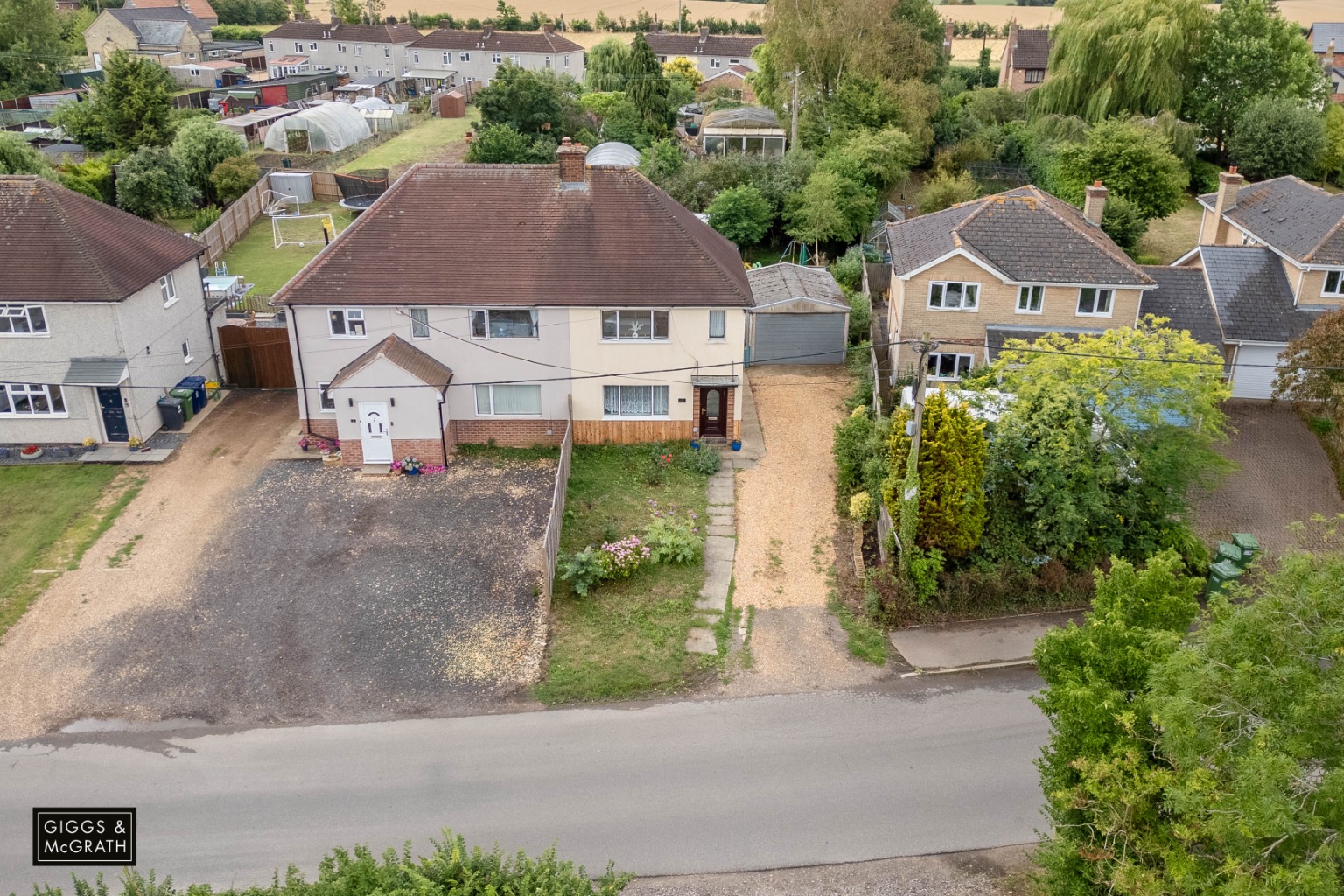 3 bed semi-detached house for sale in Fen Road, Huntingdon  - Property Image 1