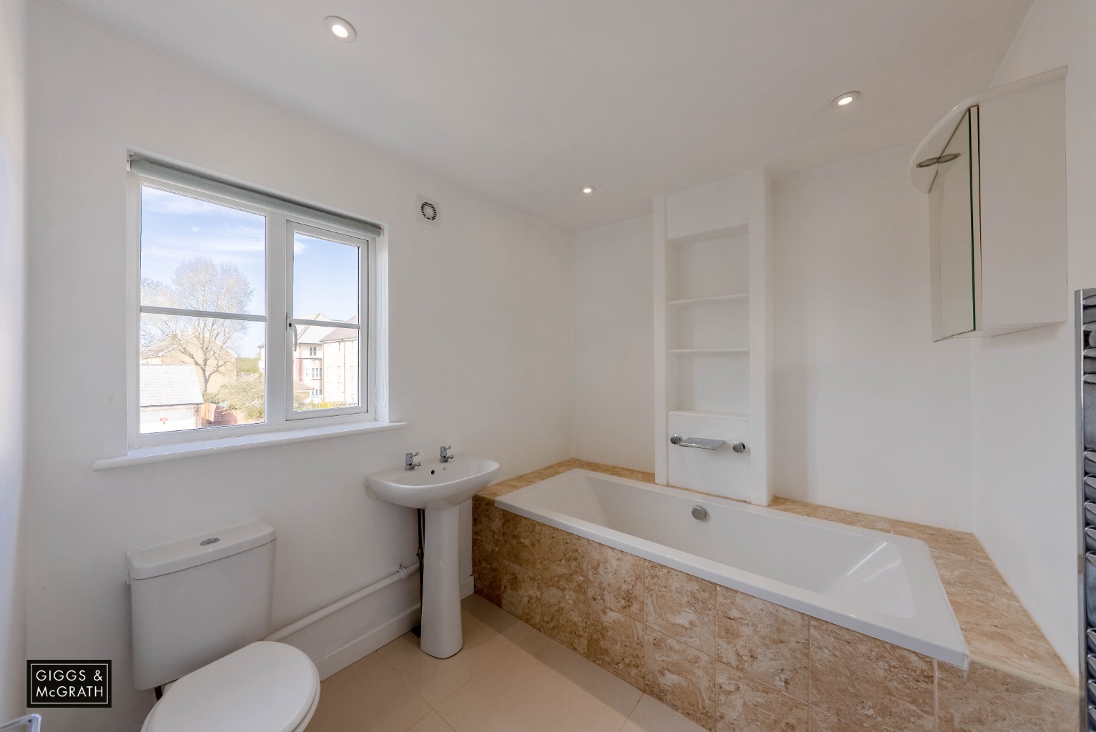 4 bed town house for sale in North Lodge Drive, Cambridge 12