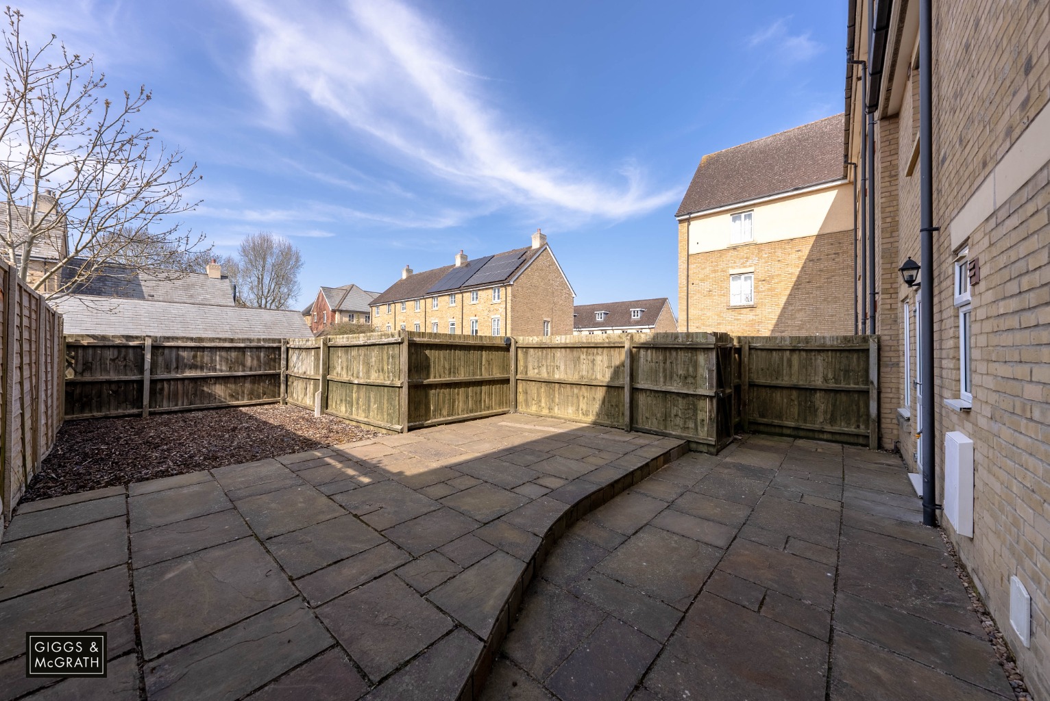 4 bed town house for sale in North Lodge Drive, Cambridge  - Property Image 4