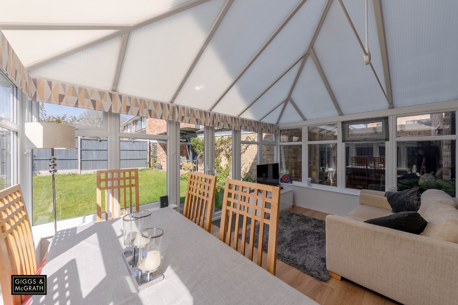 3 bed detached house for sale in The Trundle, Cambridgeshire  - Property Image 8