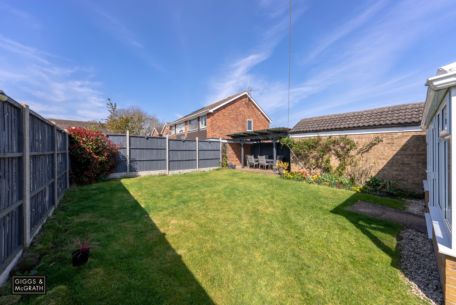 3 bed detached house for sale in The Trundle, Cambridgeshire  - Property Image 14