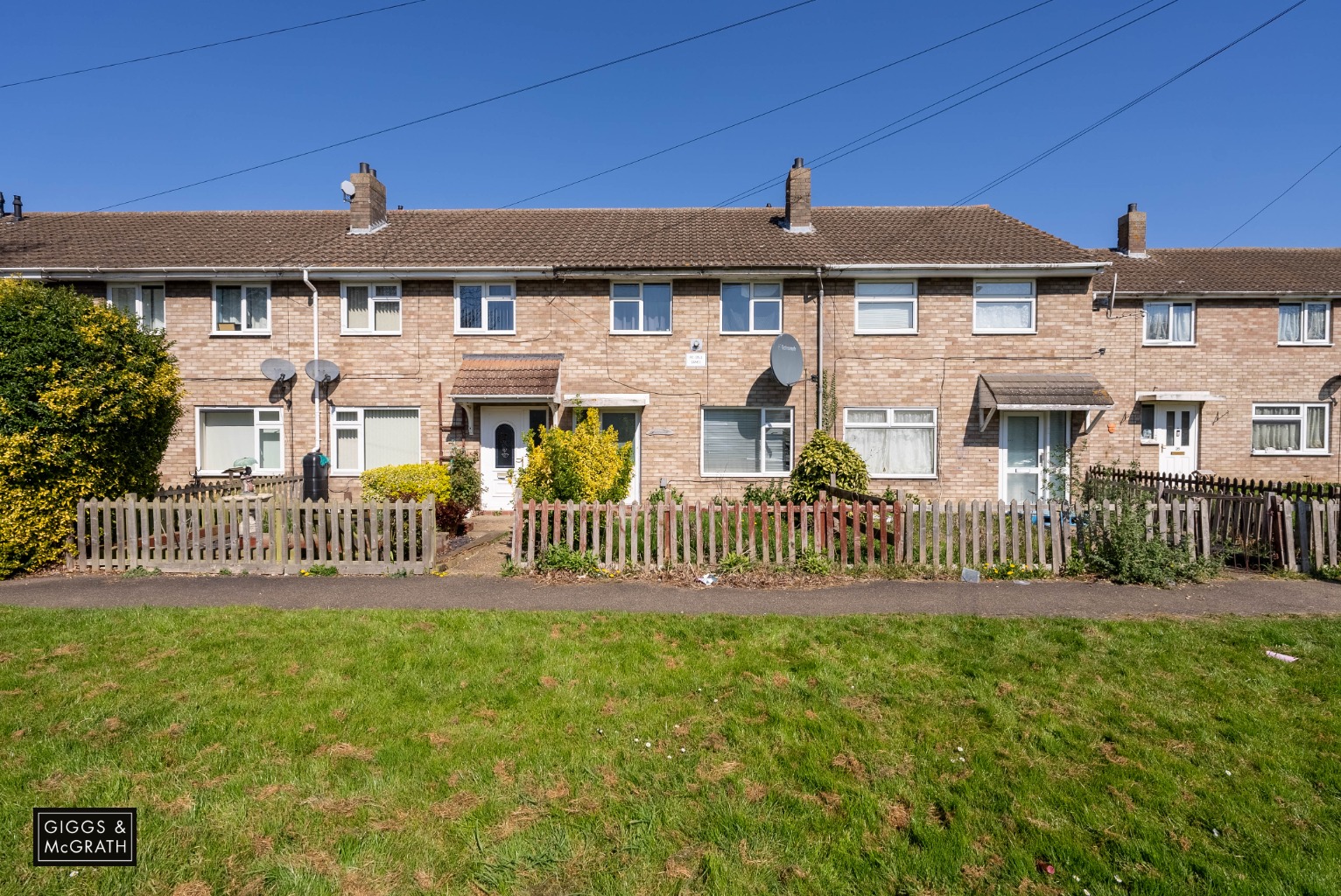 3 bed terraced house for sale in Beech Close, Huntingdon 12