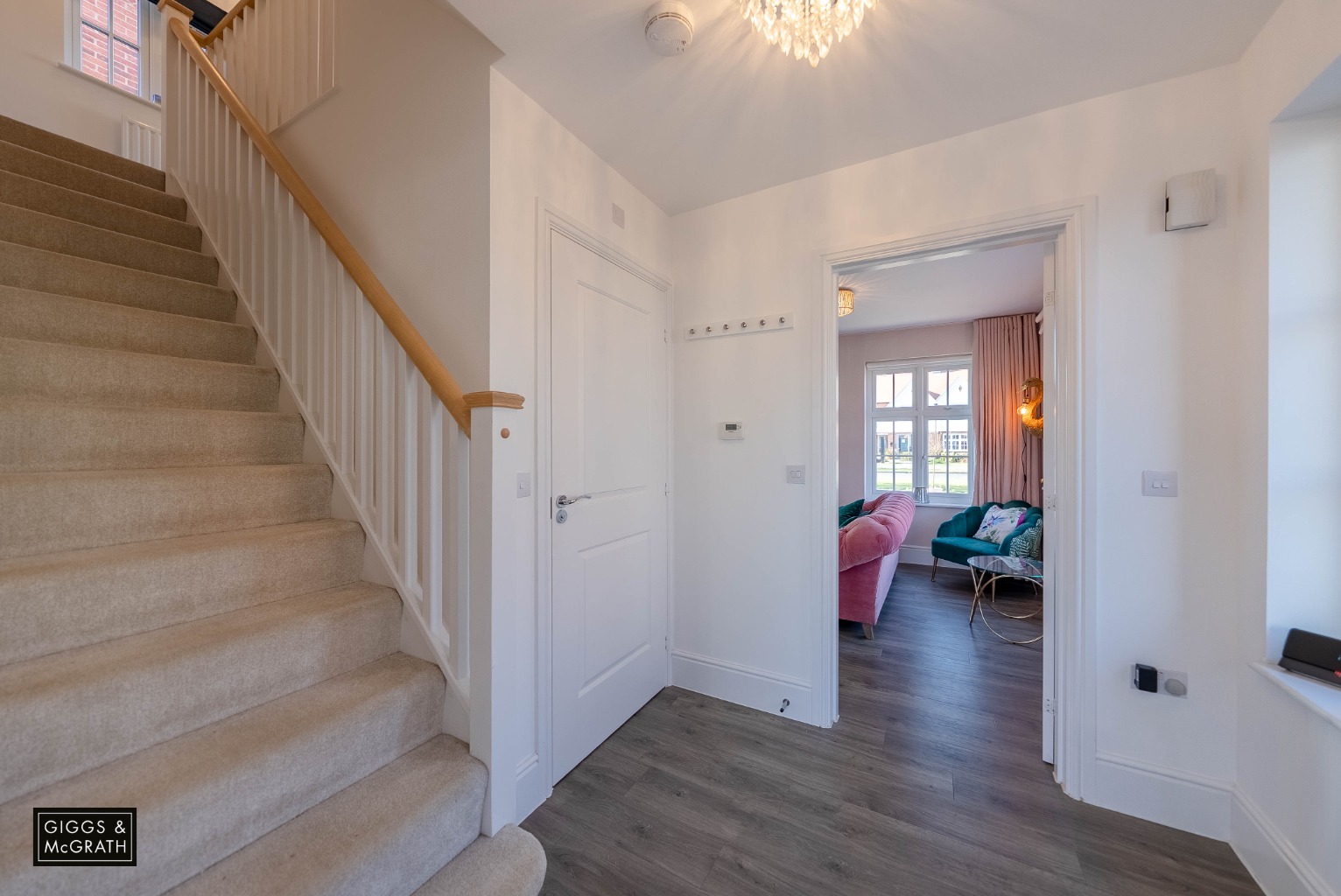 3 bed detached house for sale in Tiptoff Close, Huntingdon 6