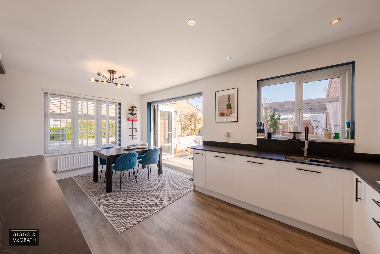 3 bed detached house for sale in Tiptoff Close, Huntingdon 4