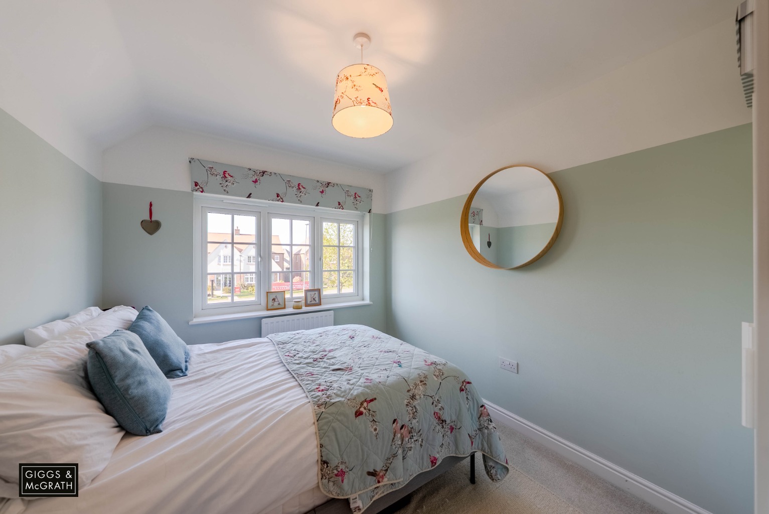 3 bed detached house for sale in Tiptoff Close, Huntingdon  - Property Image 12