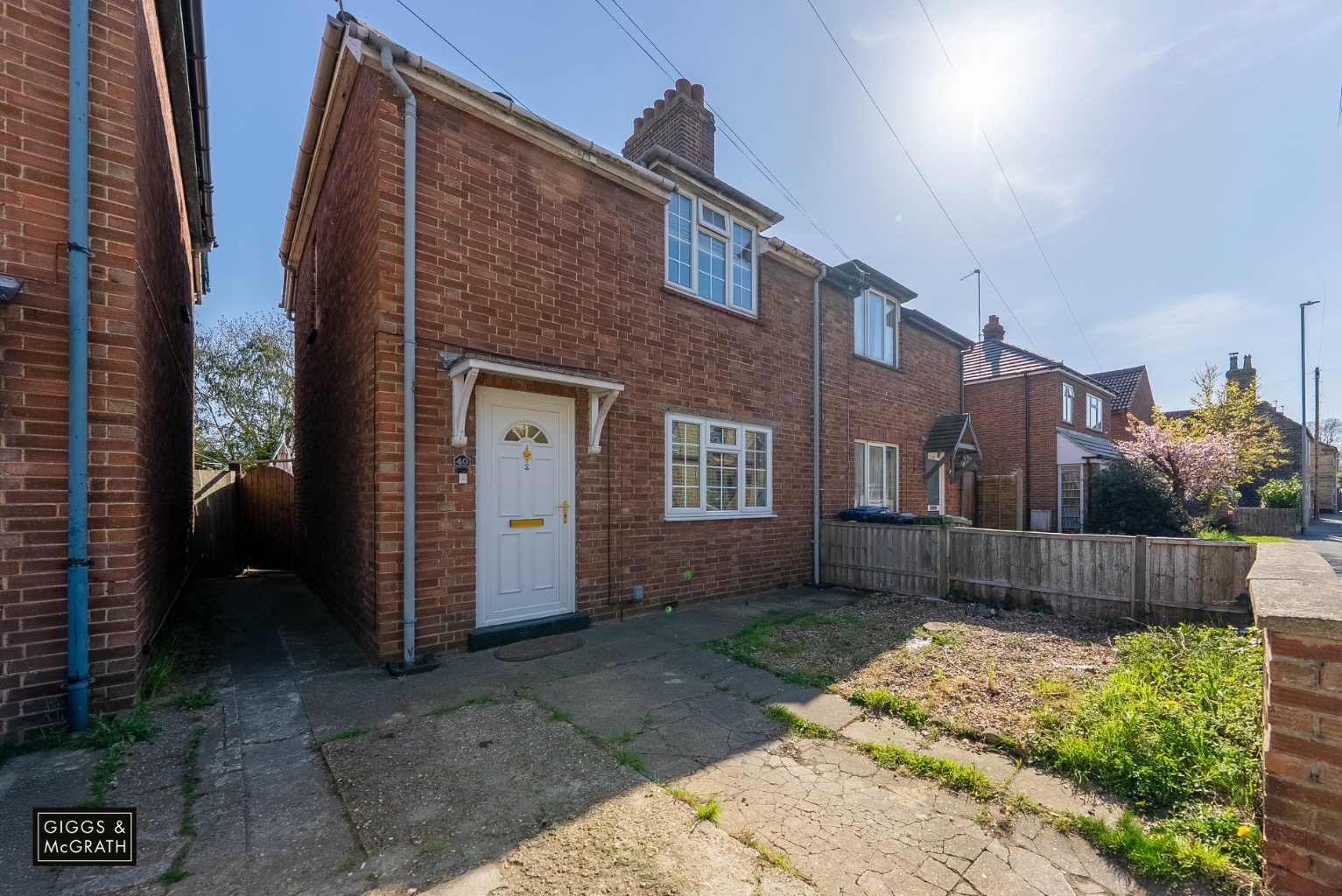 2 bed semi-detached house for sale in London Street, Huntingdon  - Property Image 1