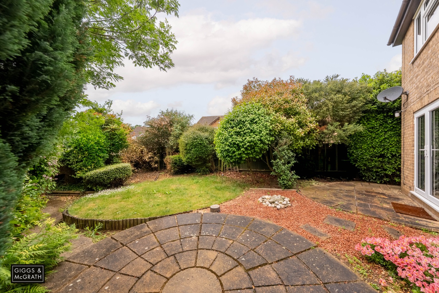3 bed detached house for sale in Eagle Way, Huntingdon  - Property Image 13