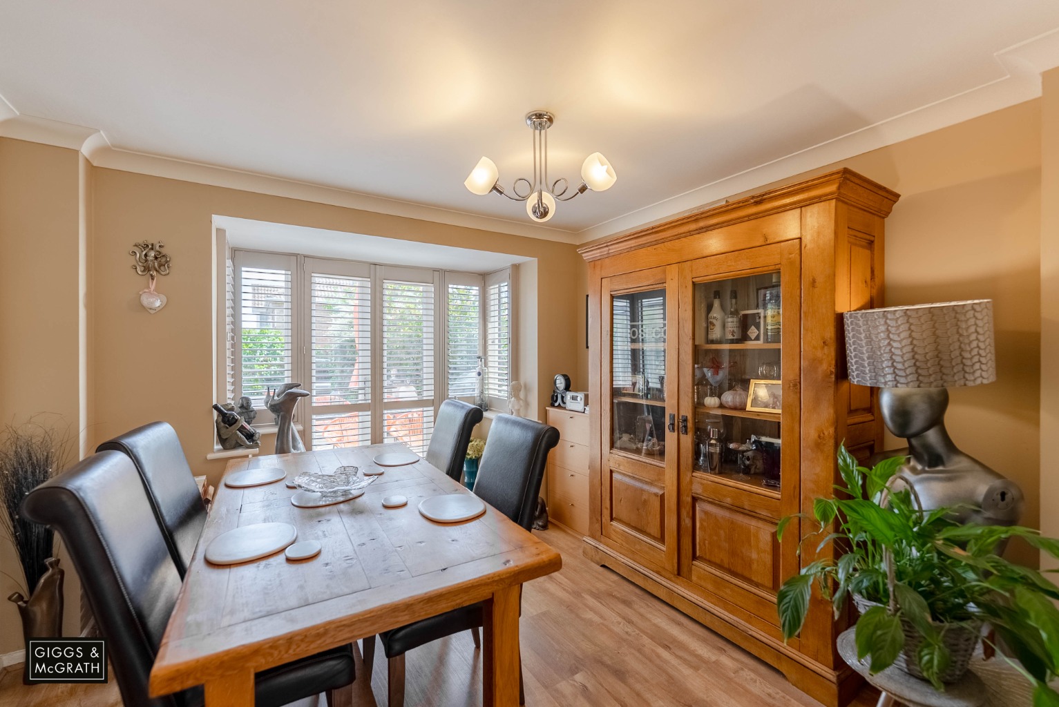 4 bed detached house for sale in Brecon Way, Huntingdon  - Property Image 4