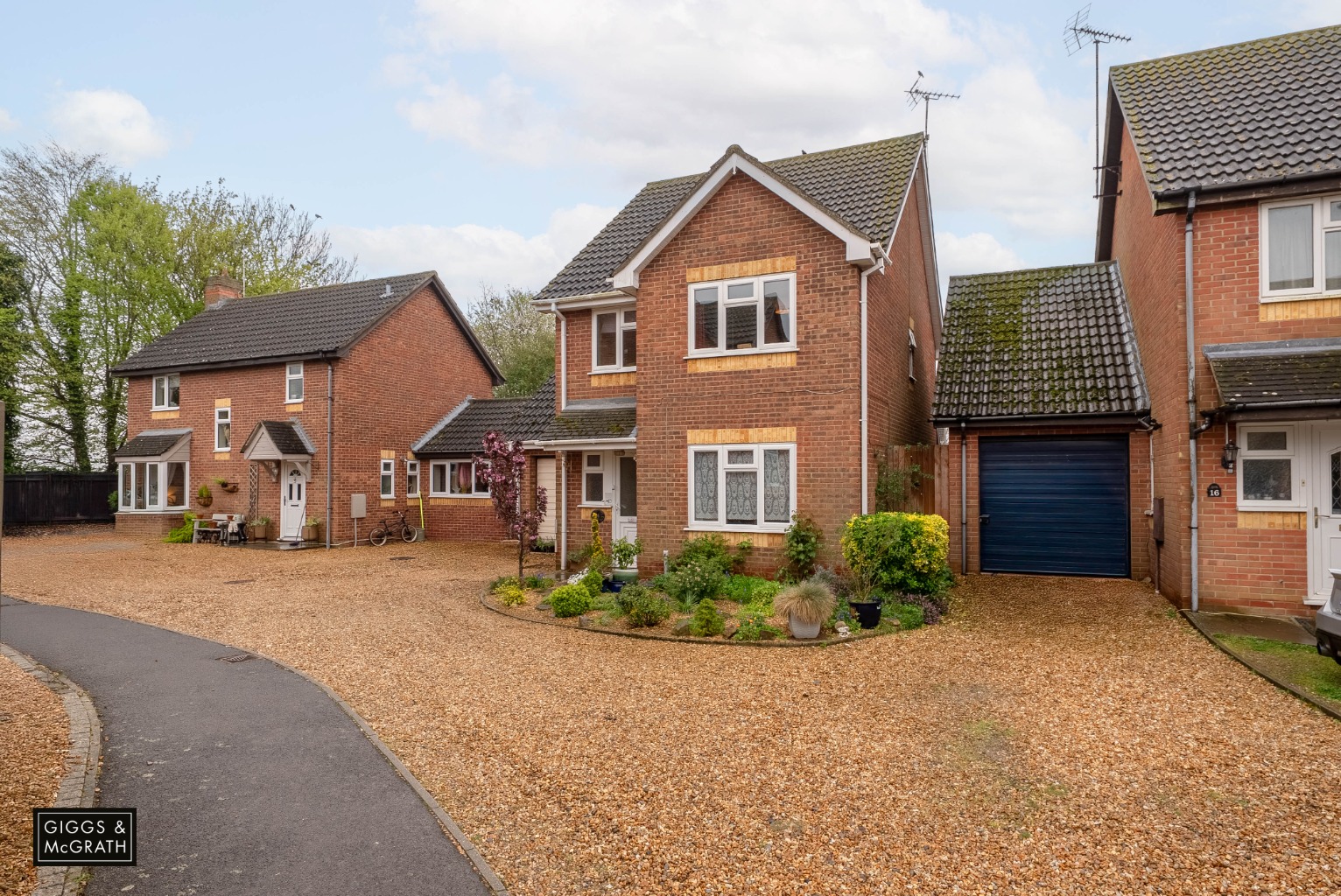 4 bed detached house for sale in Chandlers Way, Huntingdon  - Property Image 14