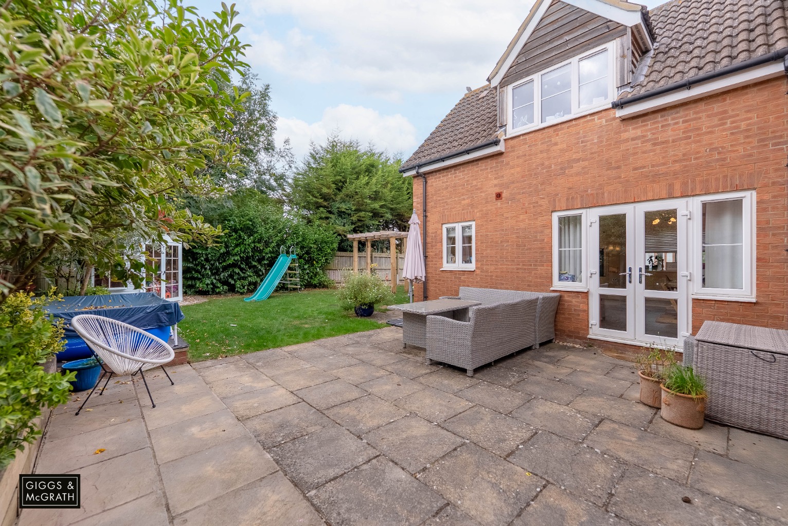 4 bed detached house for sale in Royal Oak Close, Huntingdon 7