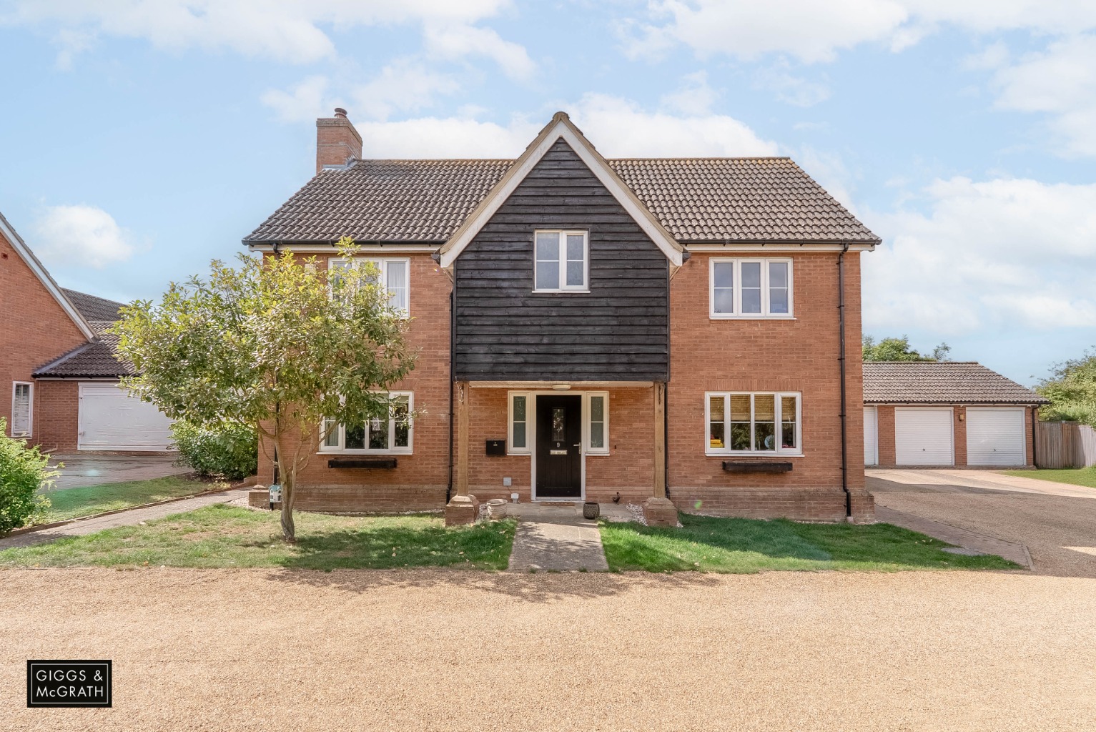4 bed detached house for sale in Royal Oak Close, Huntingdon  - Property Image 1