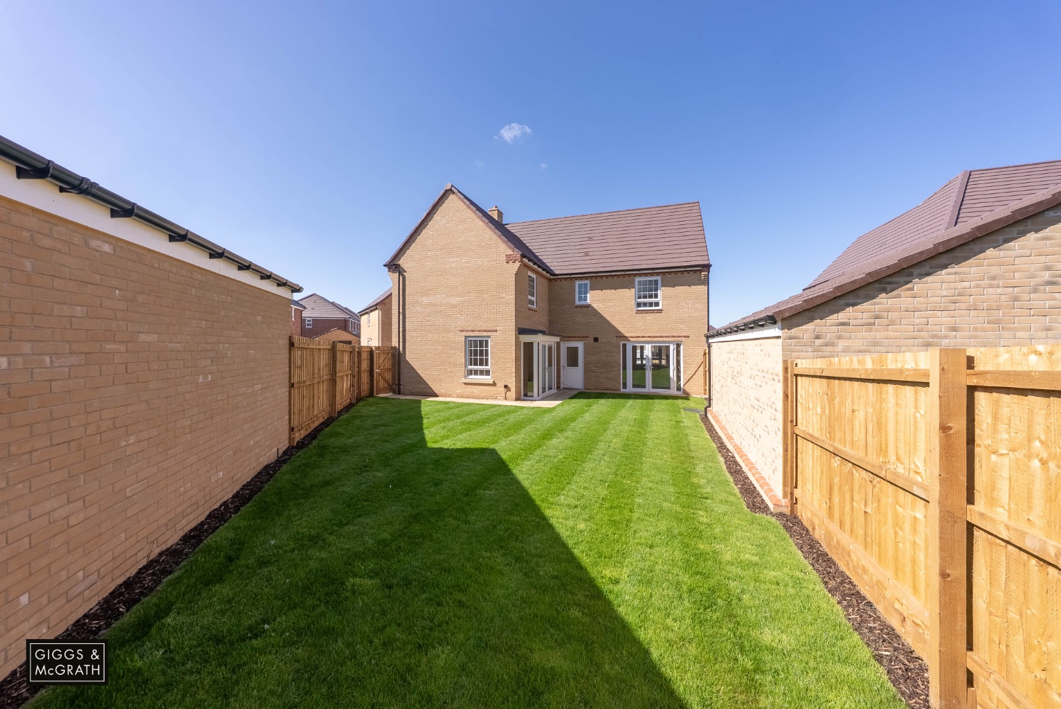 5 bed detached house for sale in Stoneman Way, Huntingdon  - Property Image 4