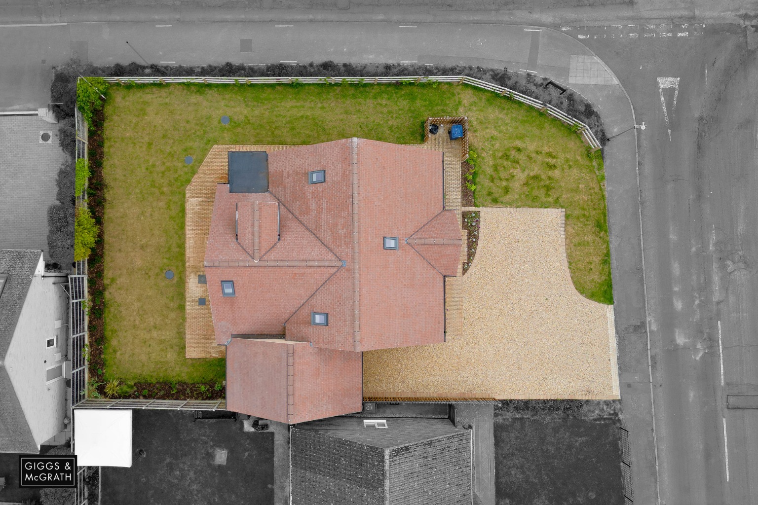 4 bed detached house for sale in Desborough Road, Cambridgeshire  - Property Image 9