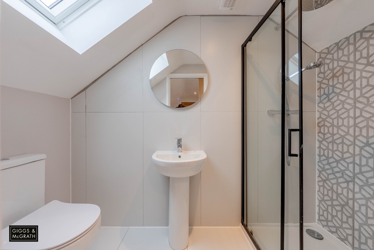 4 bed detached house for sale in Desborough Road, Cambridgeshire  - Property Image 17