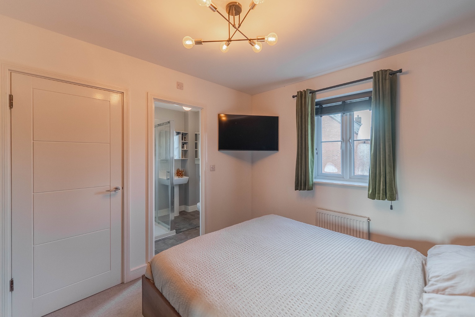 4 bed semi-detached house for sale in Lancaster Road, Huntingdon 10