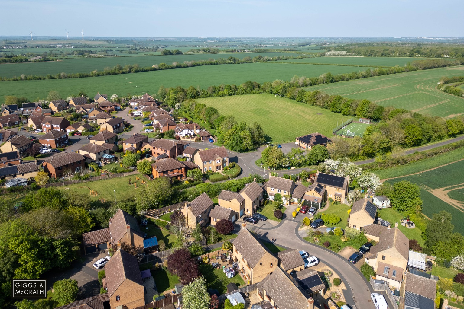 4 bed detached house for sale in Inhams Way, Cambridgeshire  - Property Image 16