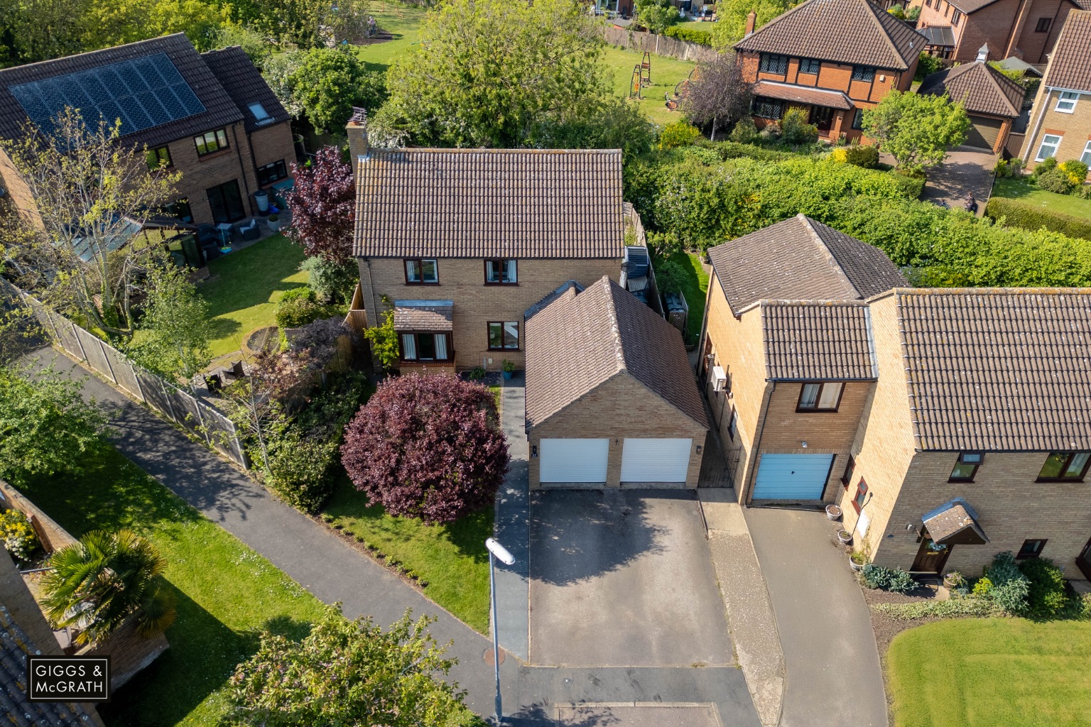 4 bed detached house for sale in Inhams Way, Cambridgeshire  - Property Image 15