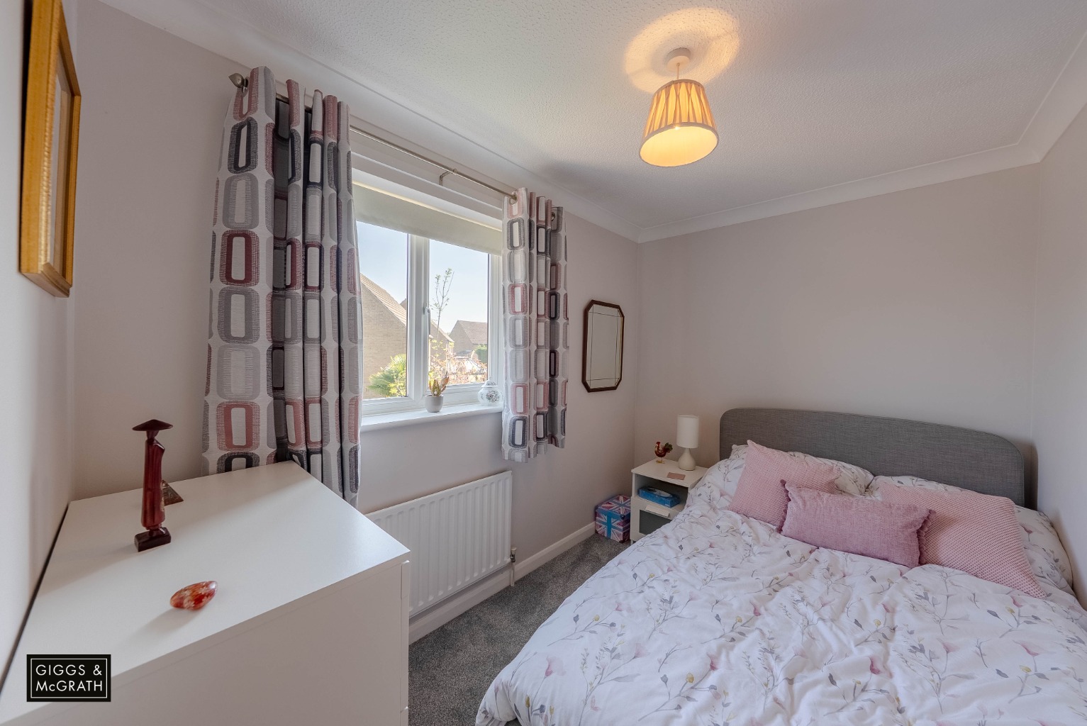 4 bed detached house for sale in Inhams Way, Cambridgeshire  - Property Image 10