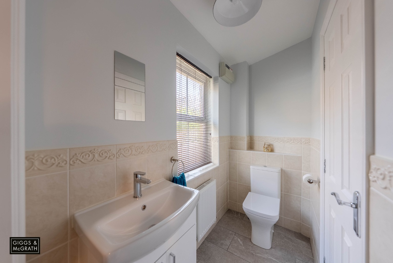 3 bed terraced house for sale in Christie Drive, Huntingdon  - Property Image 8