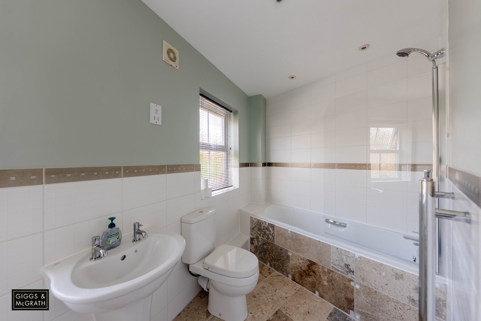 3 bed terraced house for sale in Christie Drive, Huntingdon  - Property Image 15