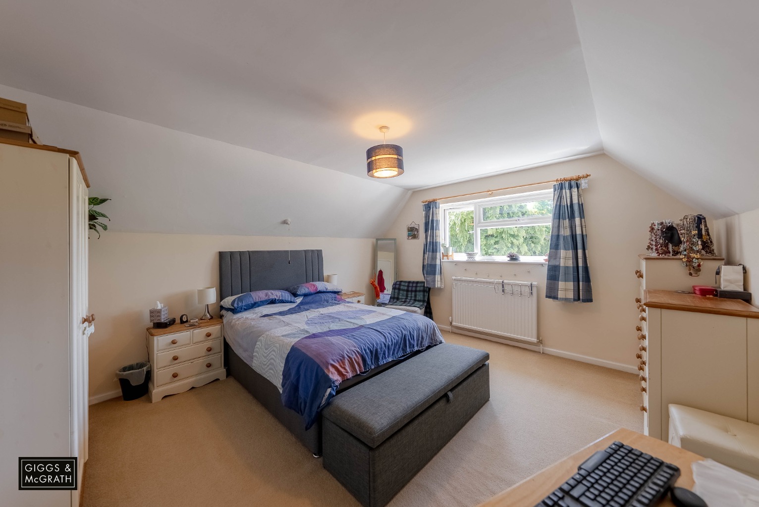 5 bed detached house for sale in Huntingdon Road, Huntingdon 18