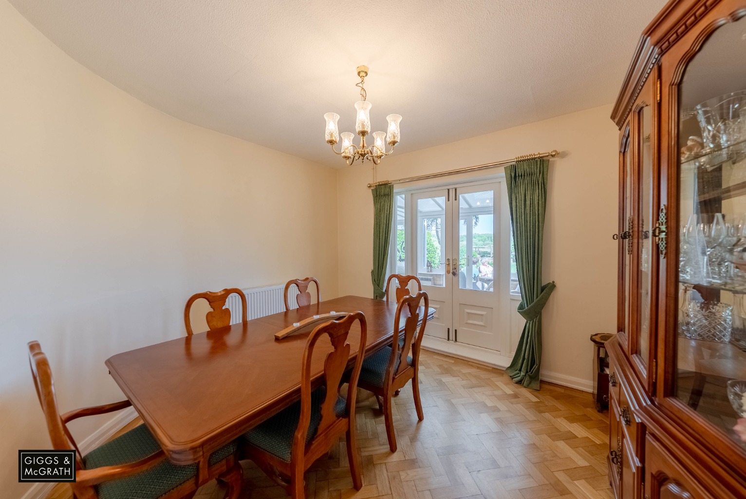 5 bed detached house for sale in Huntingdon Road, Huntingdon  - Property Image 5