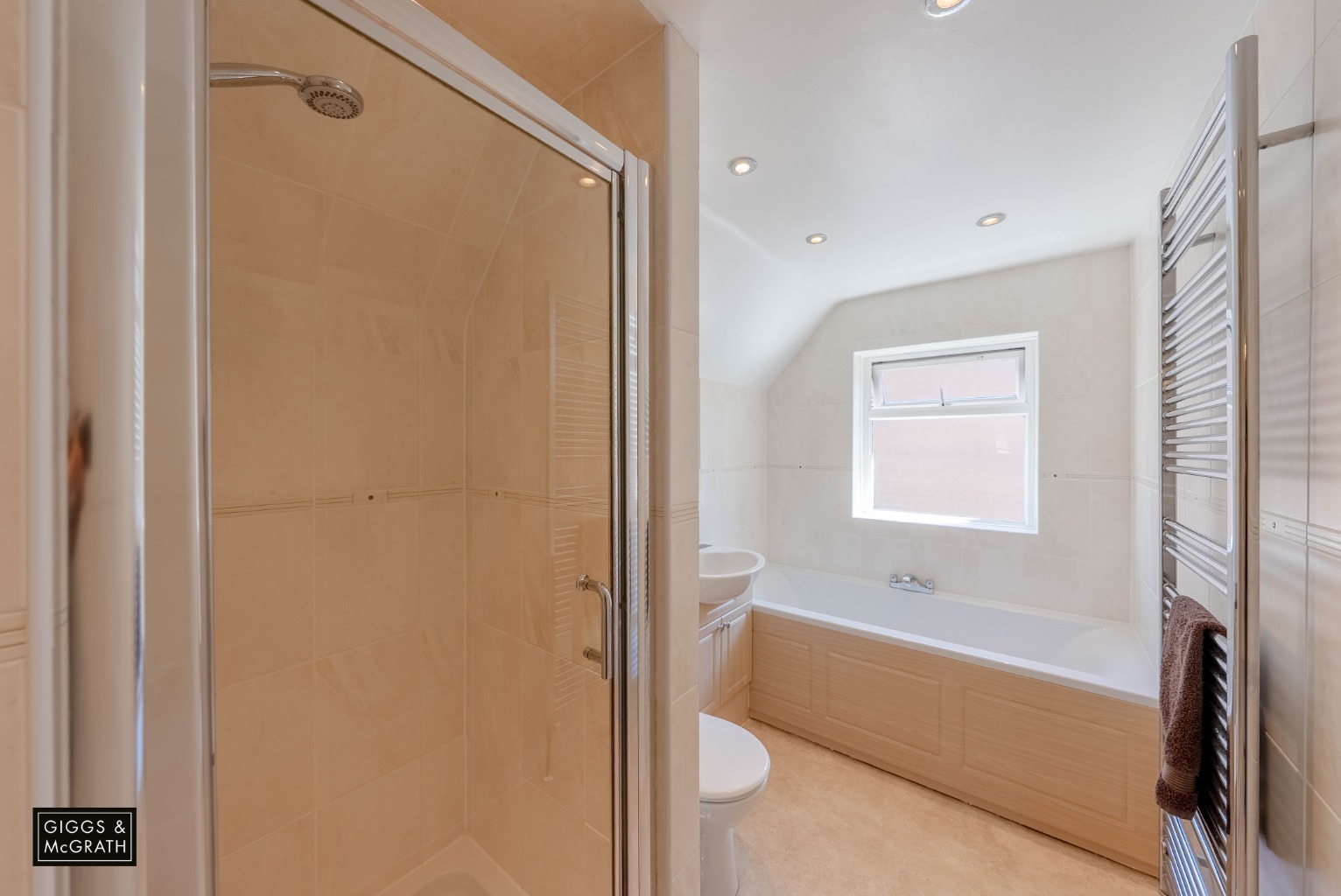 5 bed detached house for sale in Huntingdon Road, Huntingdon  - Property Image 13