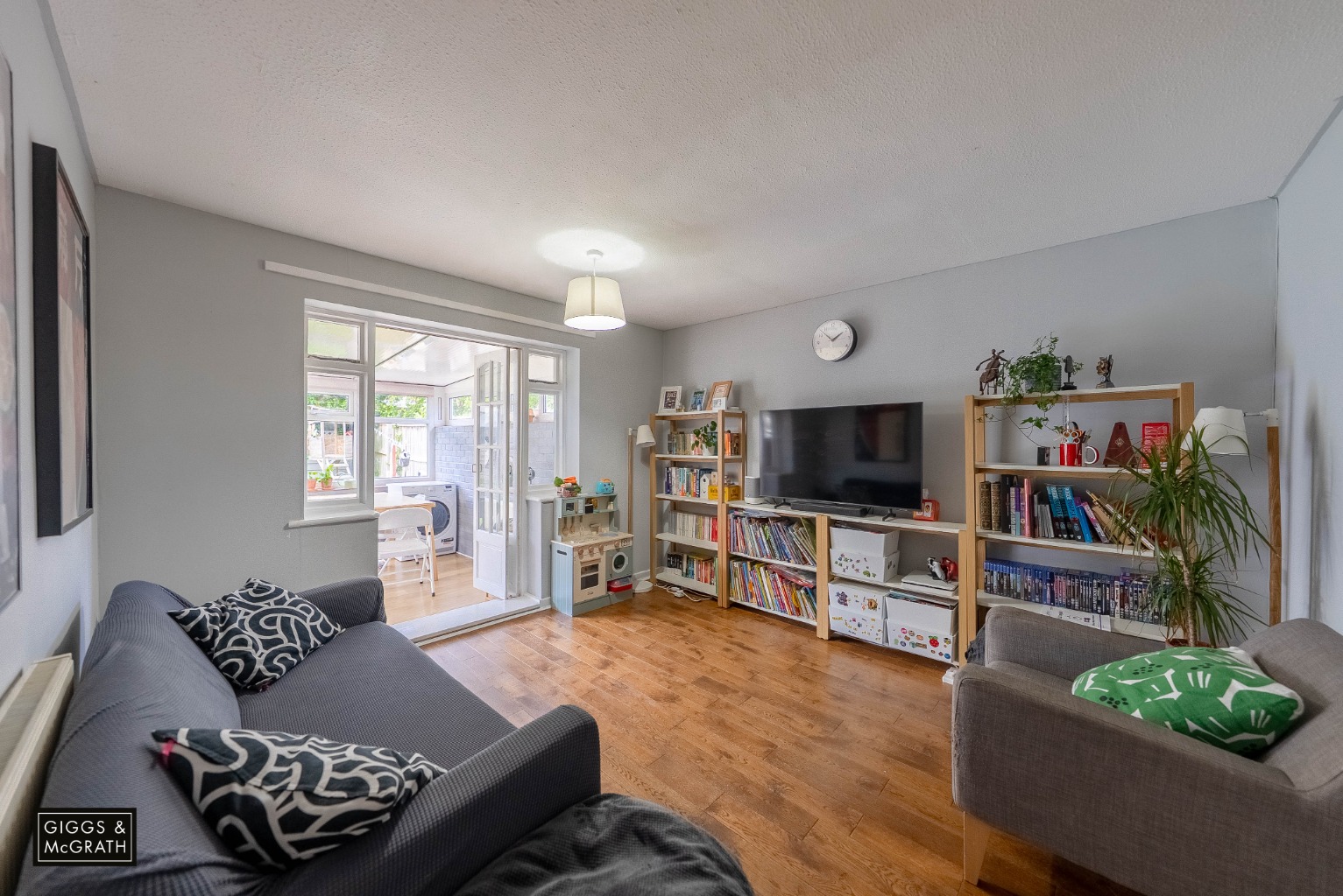 2 bed semi-detached bungalow for sale in Ashton Close, St. Ives  - Property Image 3