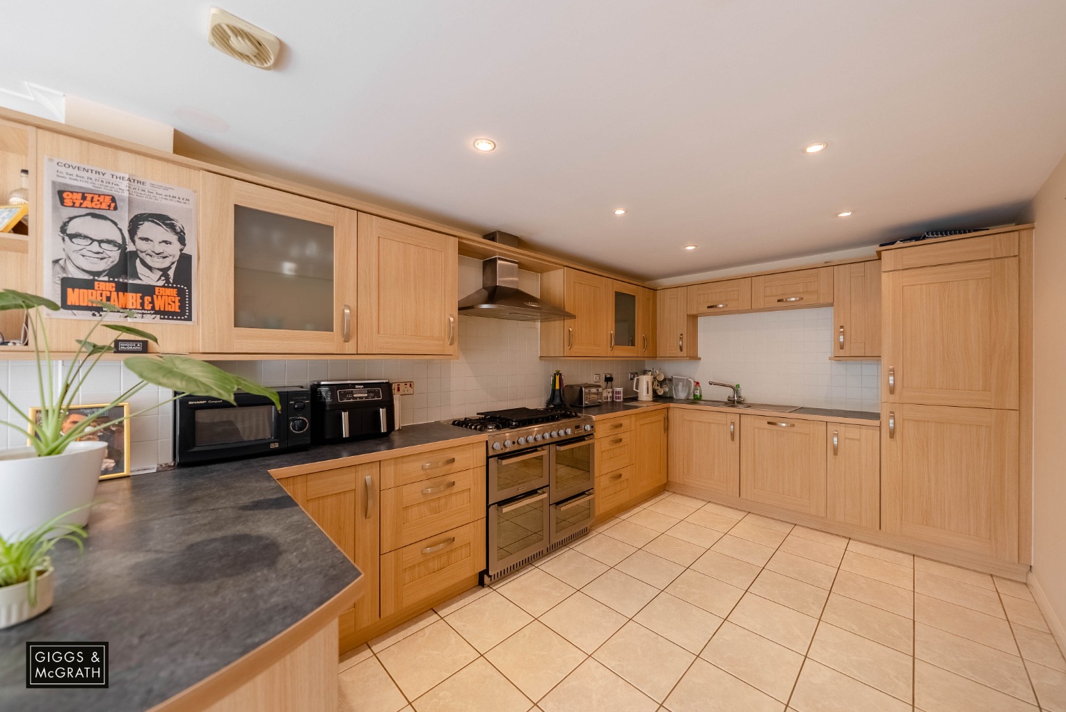 3 bed semi-detached house for sale in Lancaster Gate, Cambridge 4