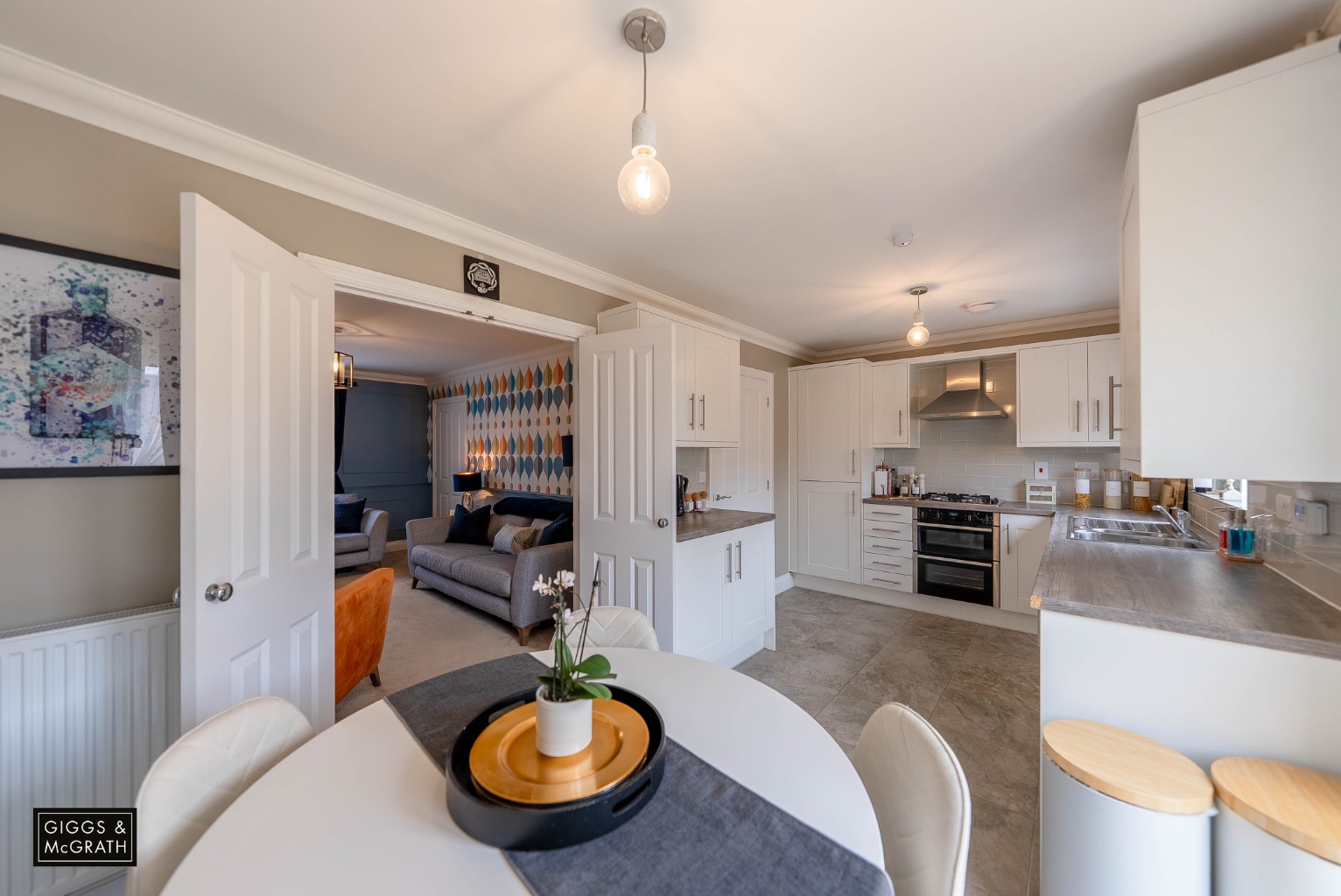 3 bed semi-detached house for sale in The Drive, Huntingdon 8