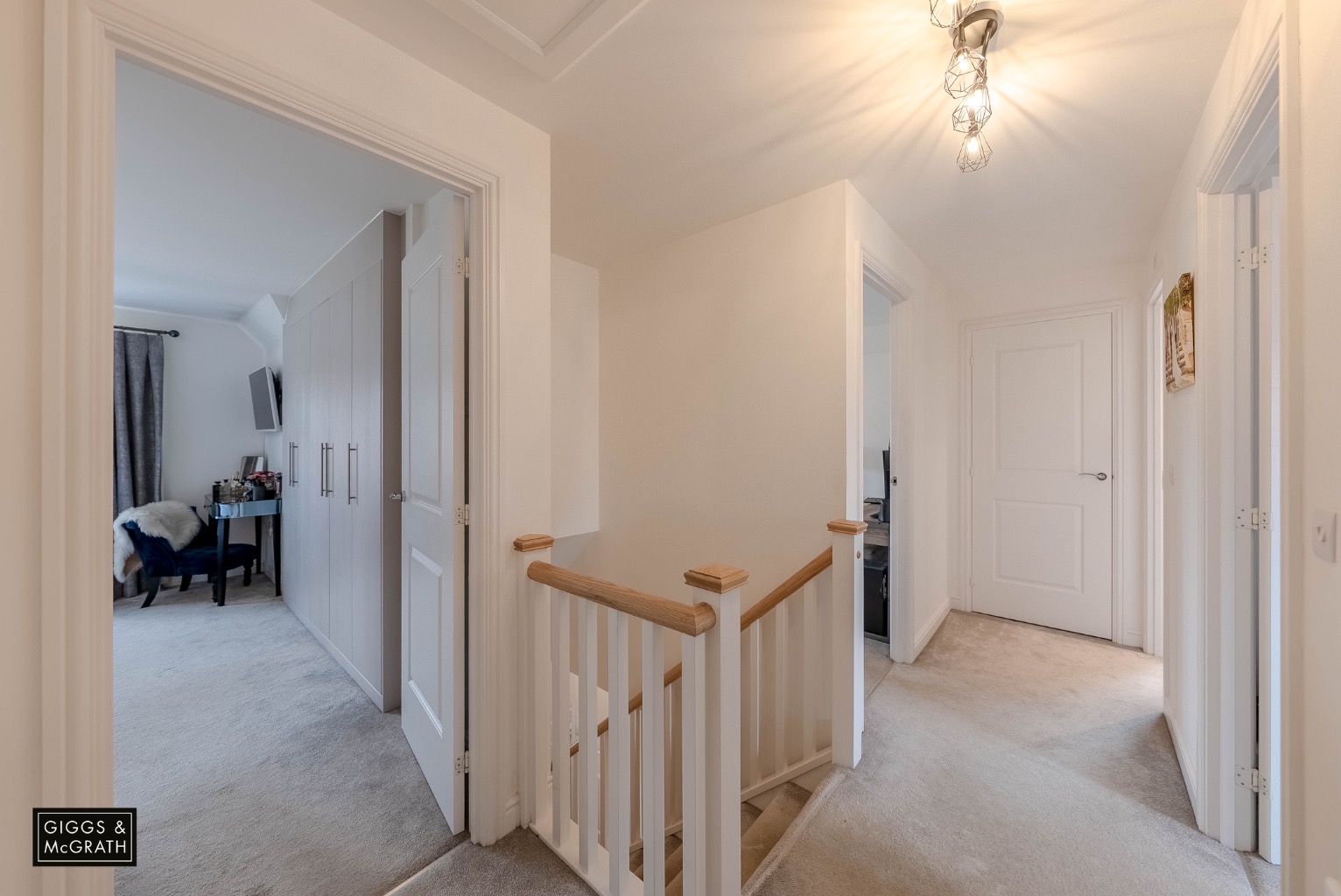 4 bed detached house for sale in Tiptoff Close, Huntingdon  - Property Image 16