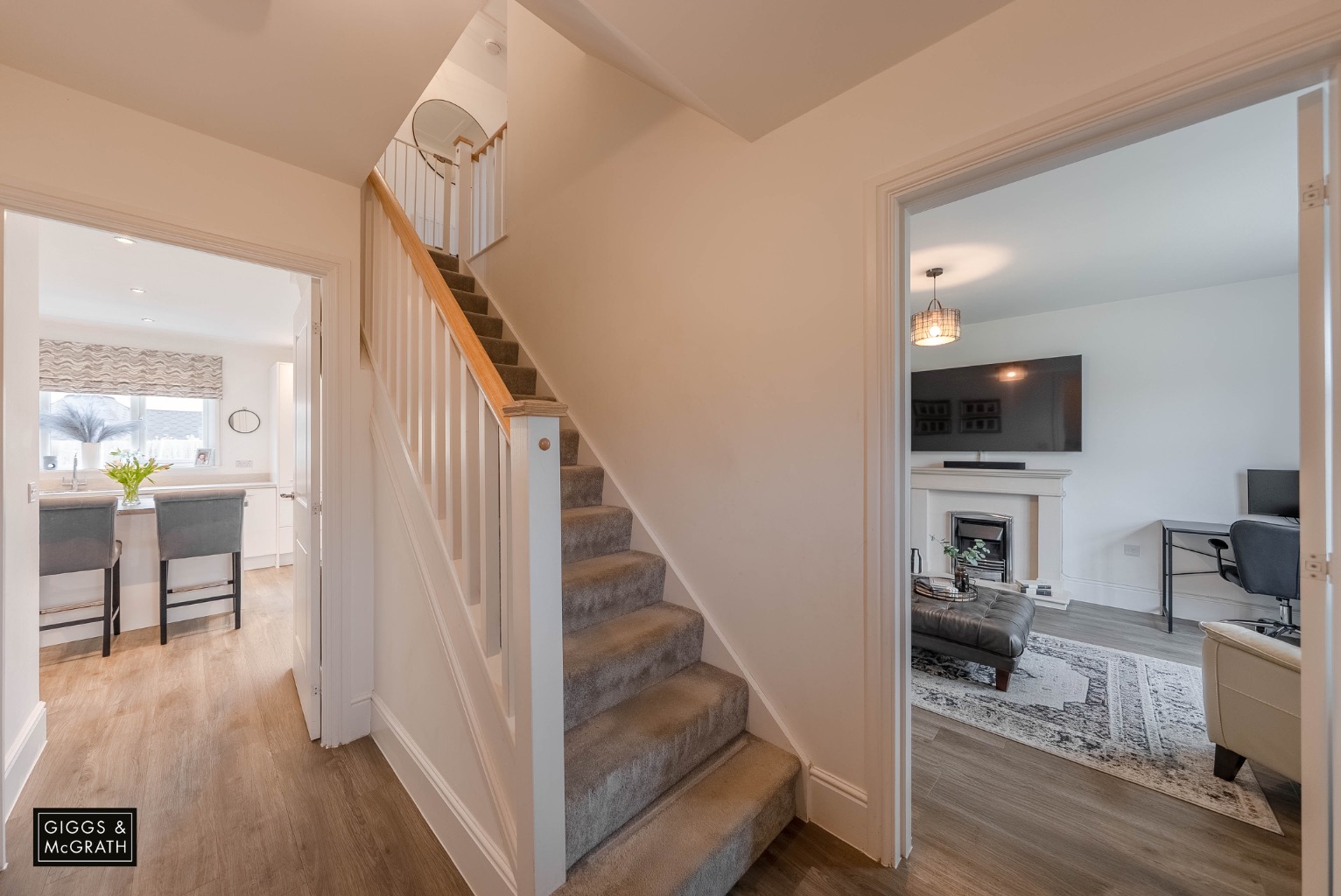 4 bed detached house for sale in Tiptoff Close, Huntingdon  - Property Image 15