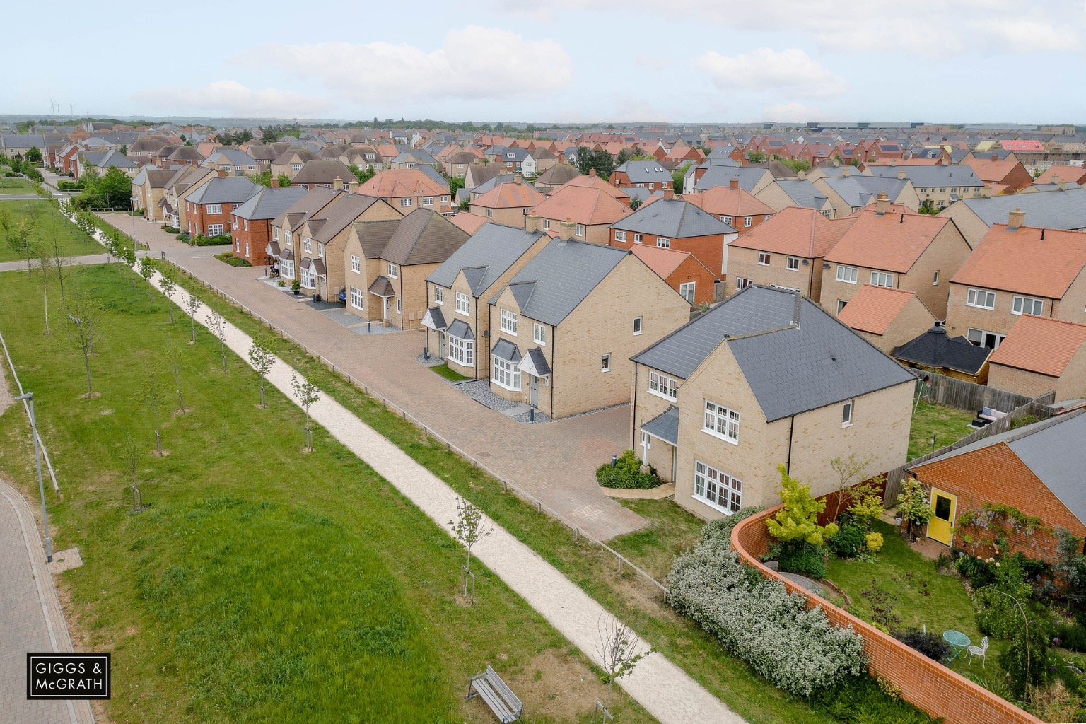 4 bed detached house for sale in Tiptoff Close, Huntingdon 25