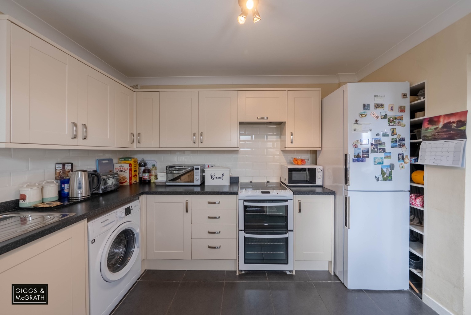 2 bed semi-detached house for sale in Bridge End, Huntingdon  - Property Image 3