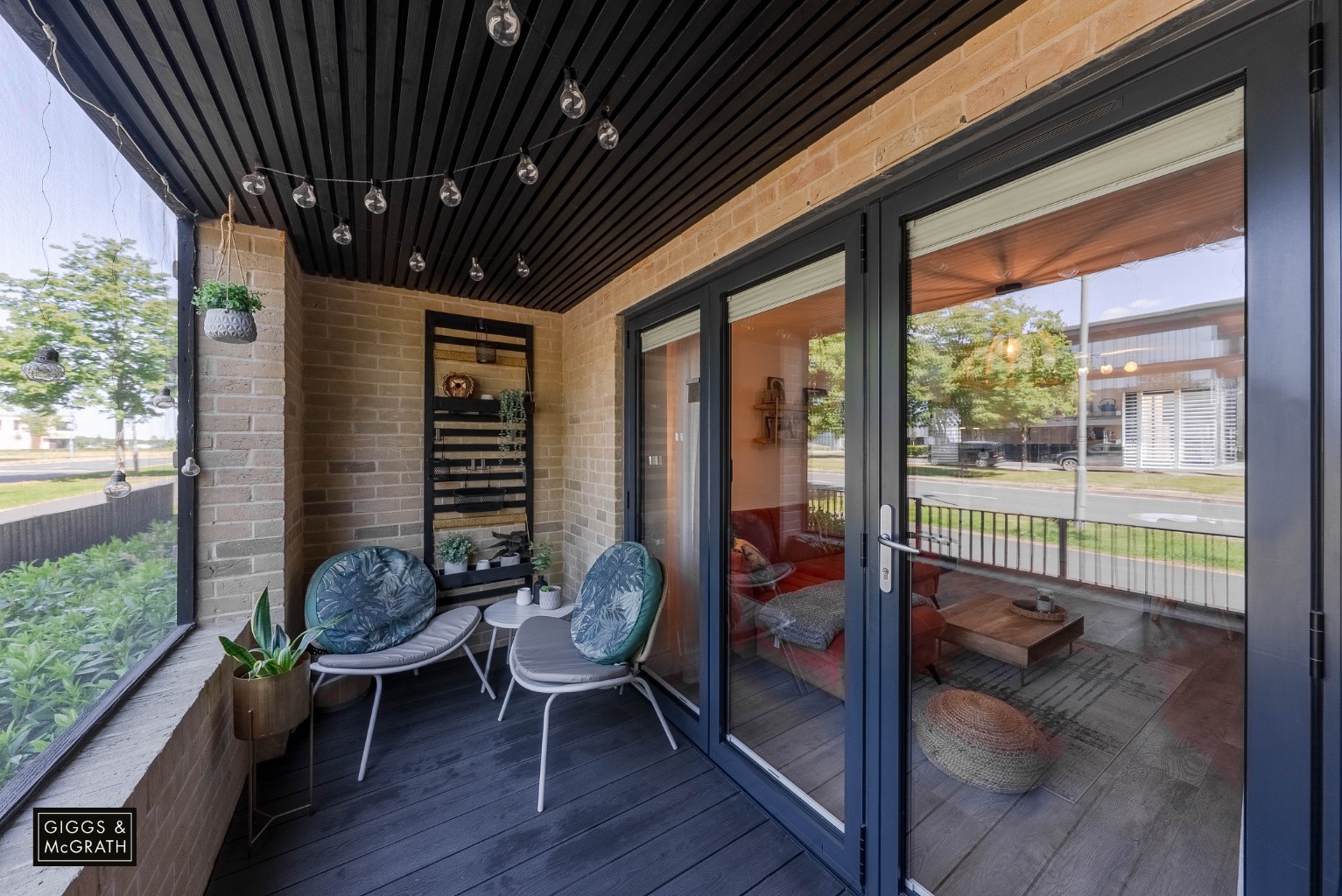 1 bed ground floor flat for sale in Cartwright Close, Huntingdon 2