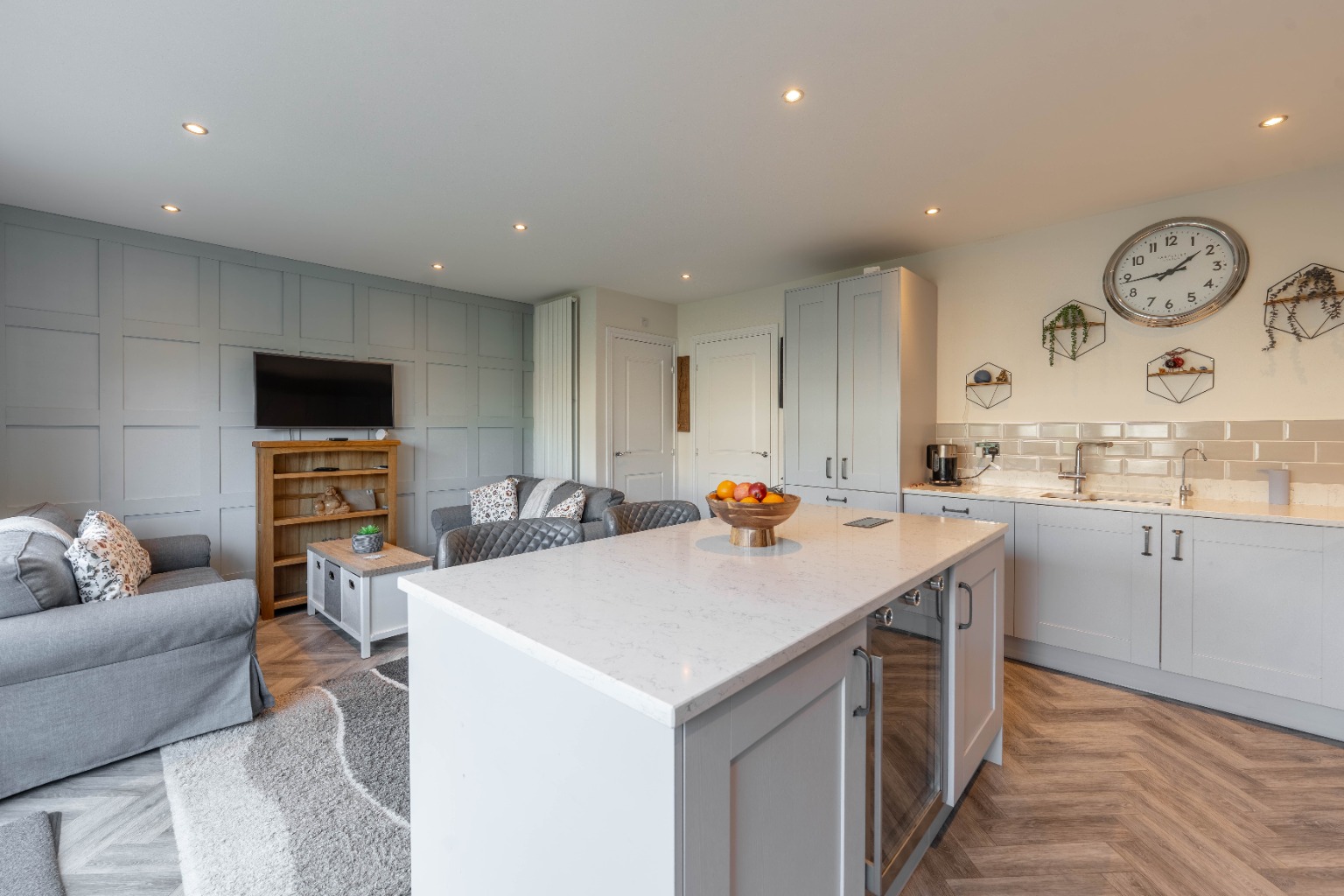 4 bed detached house for sale in Peccle Close, Huntingdon  - Property Image 4