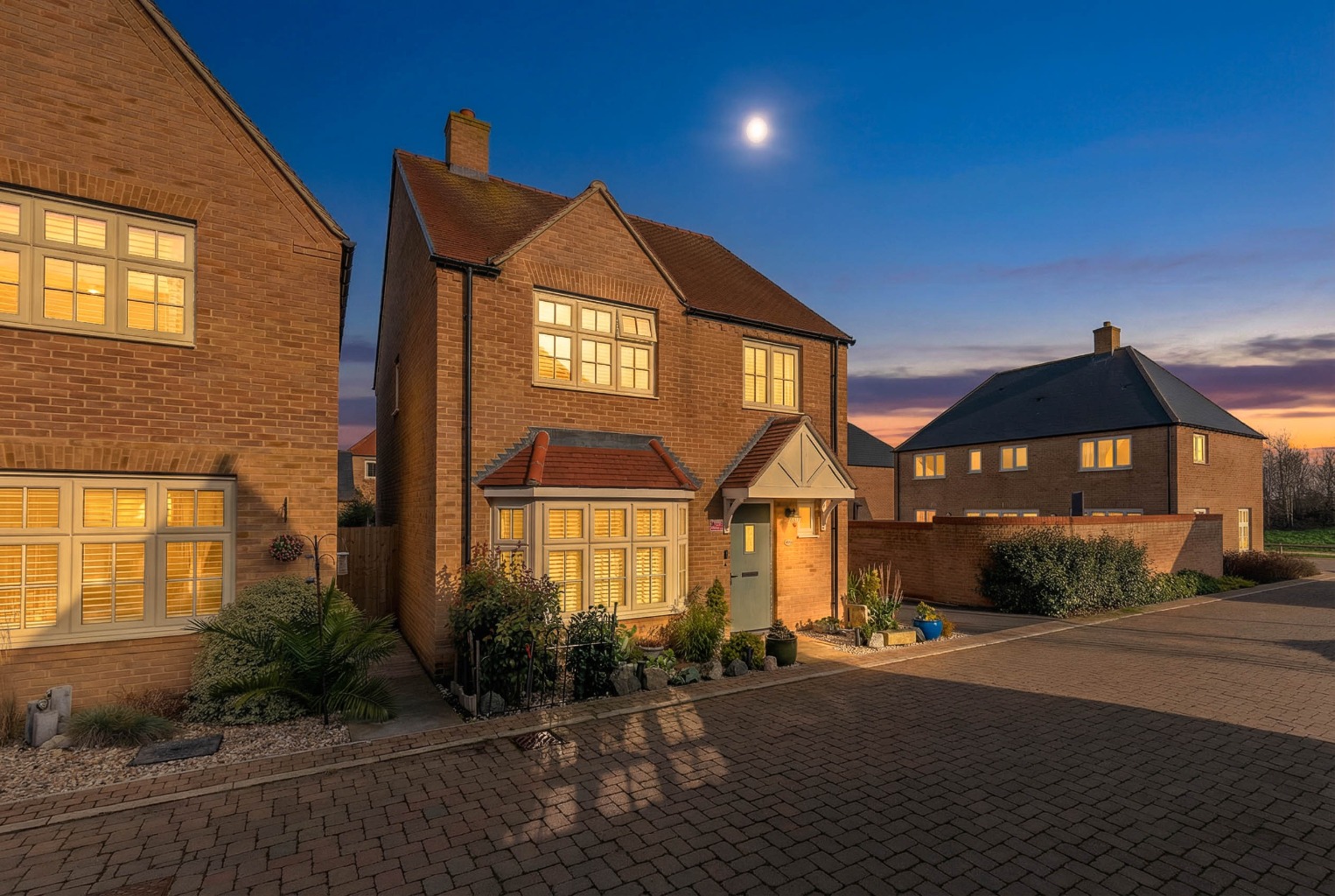 4 bed detached house for sale in Peccle Close, Huntingdon  - Property Image 19