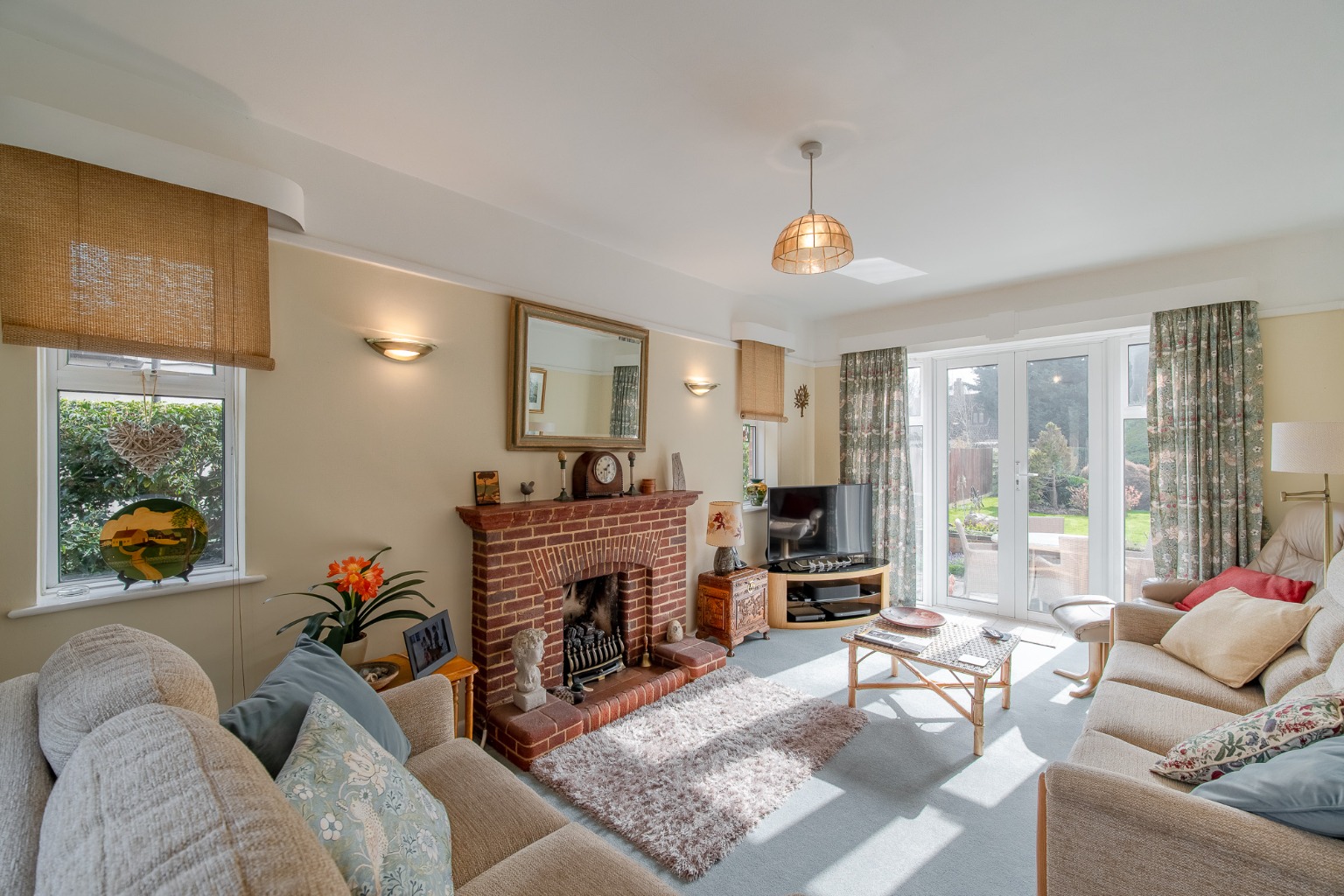 4 bed detached house for sale in Huntingdon Road, Huntingdon  - Property Image 3