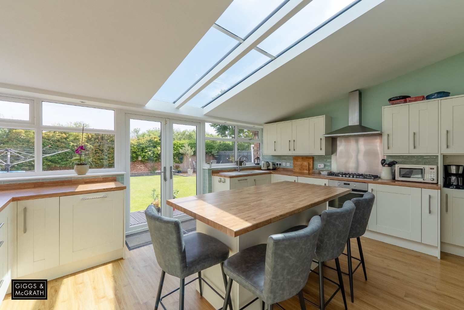 5 bed detached house for sale in Turner Road, St. Ives  - Property Image 8