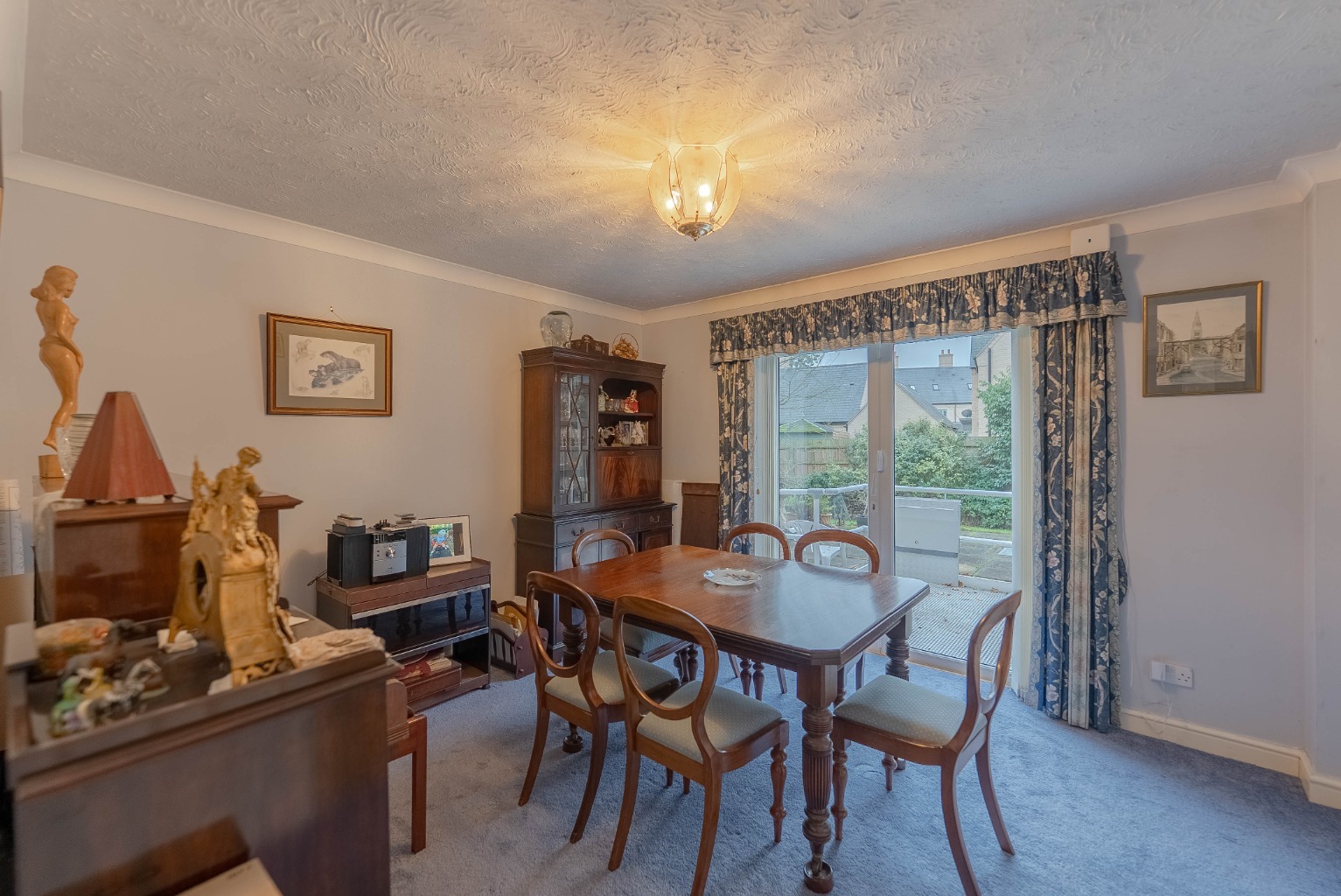 4 bed detached house for sale in Allens Orchard, Cambridgeshire  - Property Image 7