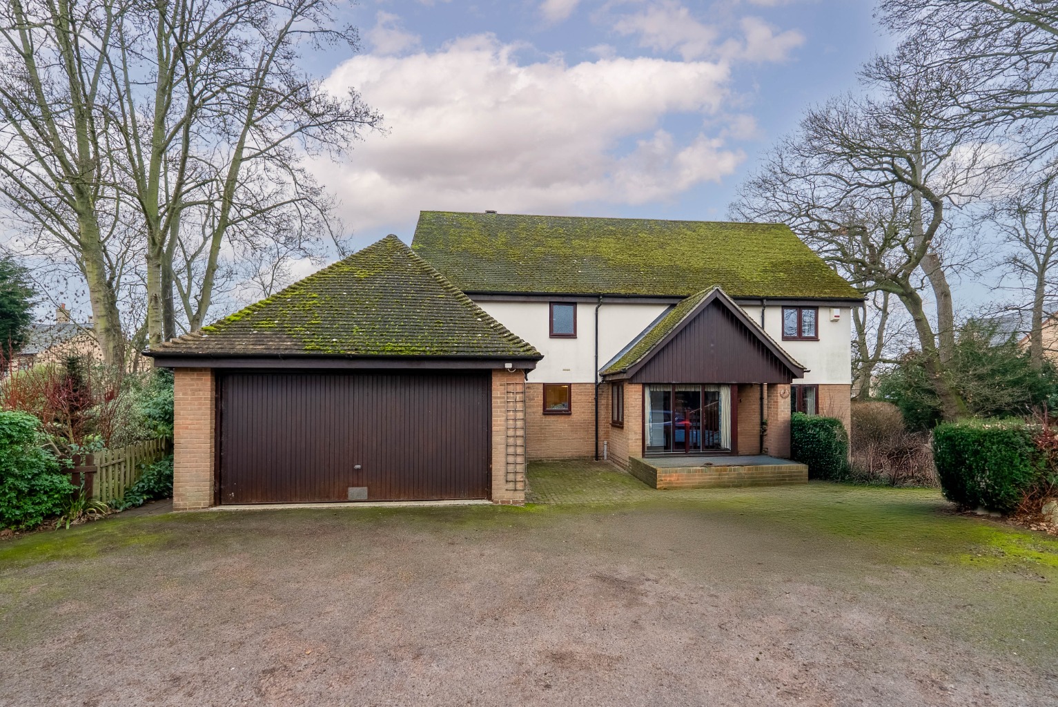 4 bed detached house for sale in Allens Orchard, Cambridgeshire  - Property Image 31