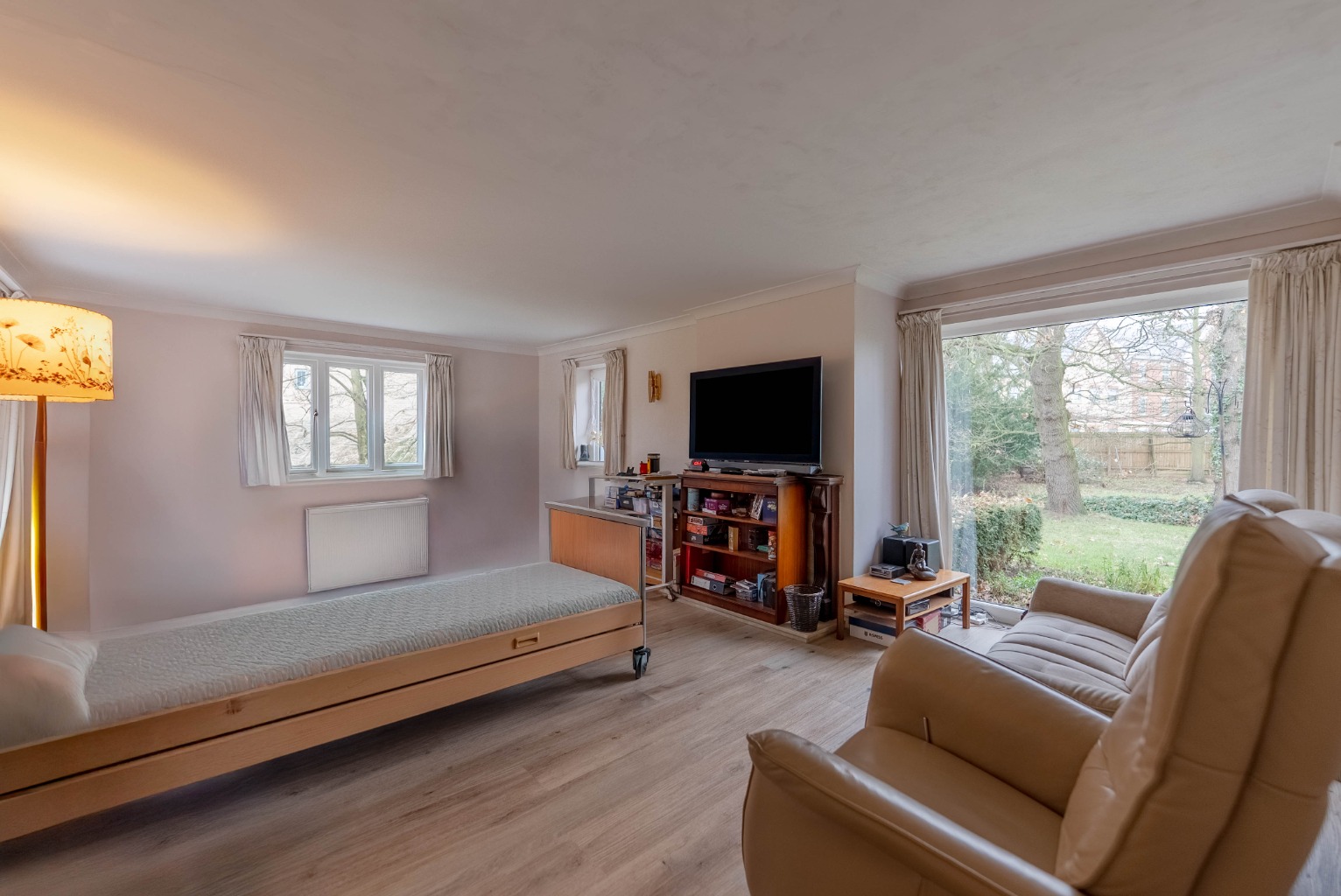 4 bed detached house for sale in Allens Orchard, Cambridgeshire  - Property Image 9